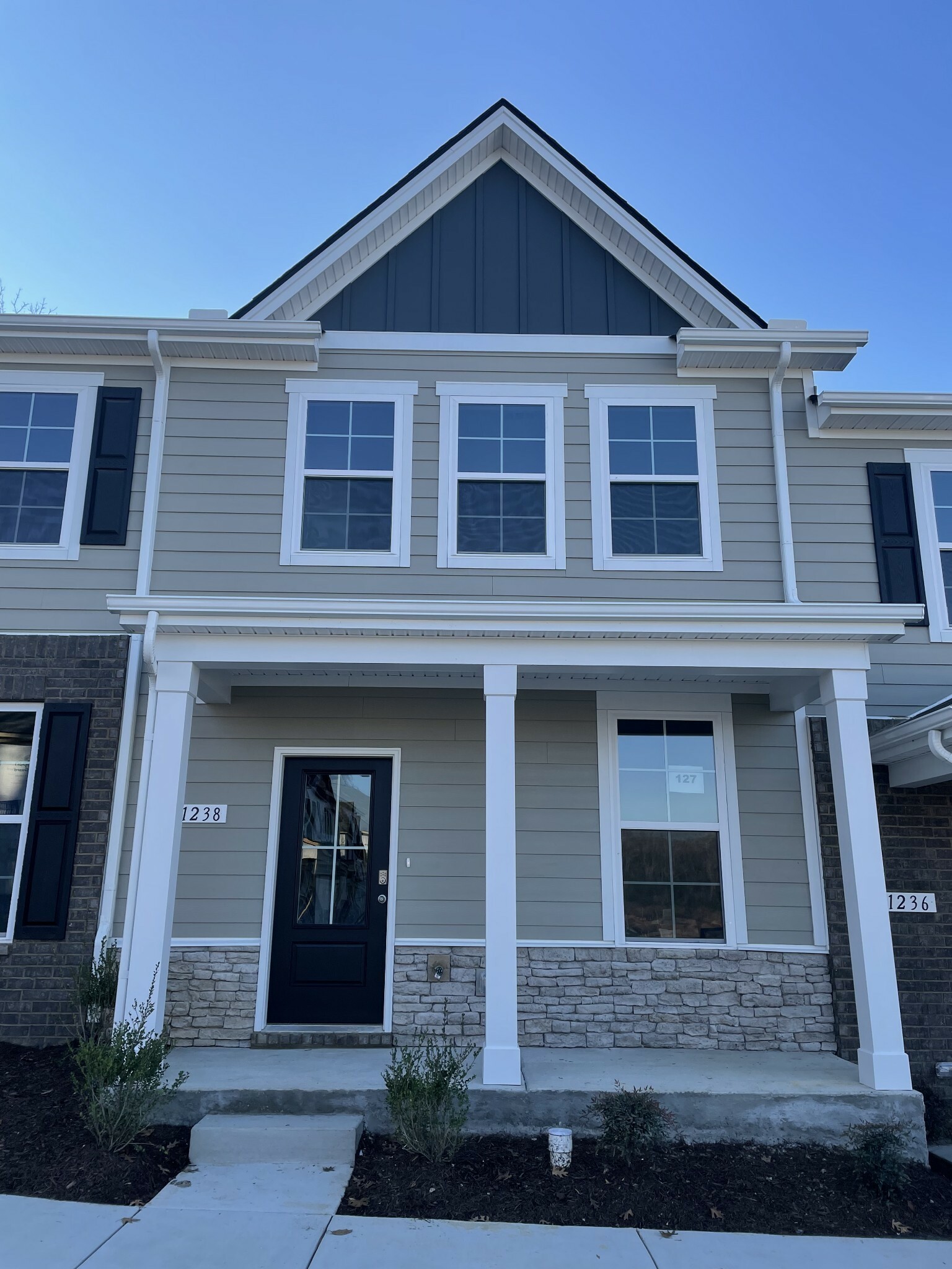 Property Photo: 1238 Mason Dl TN 38401
