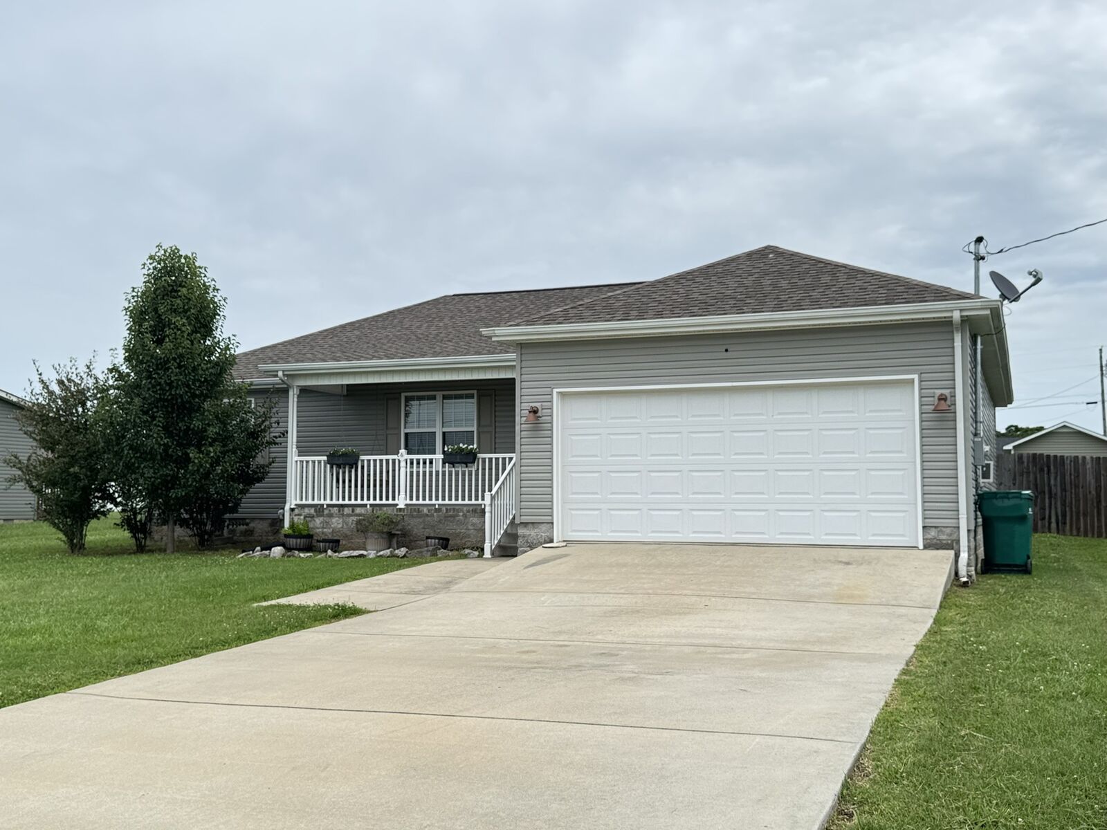 Property Photo:  117 Raspberry Dr  TN 37398 