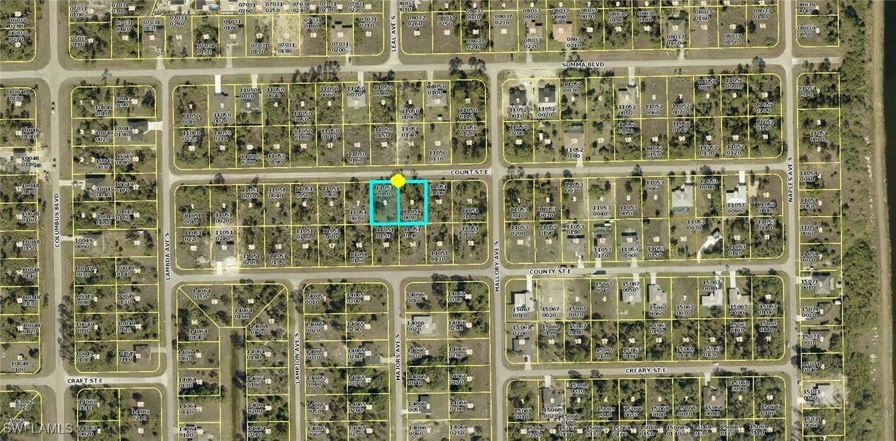 Property Photo: 1222 Count Street E FL 33974