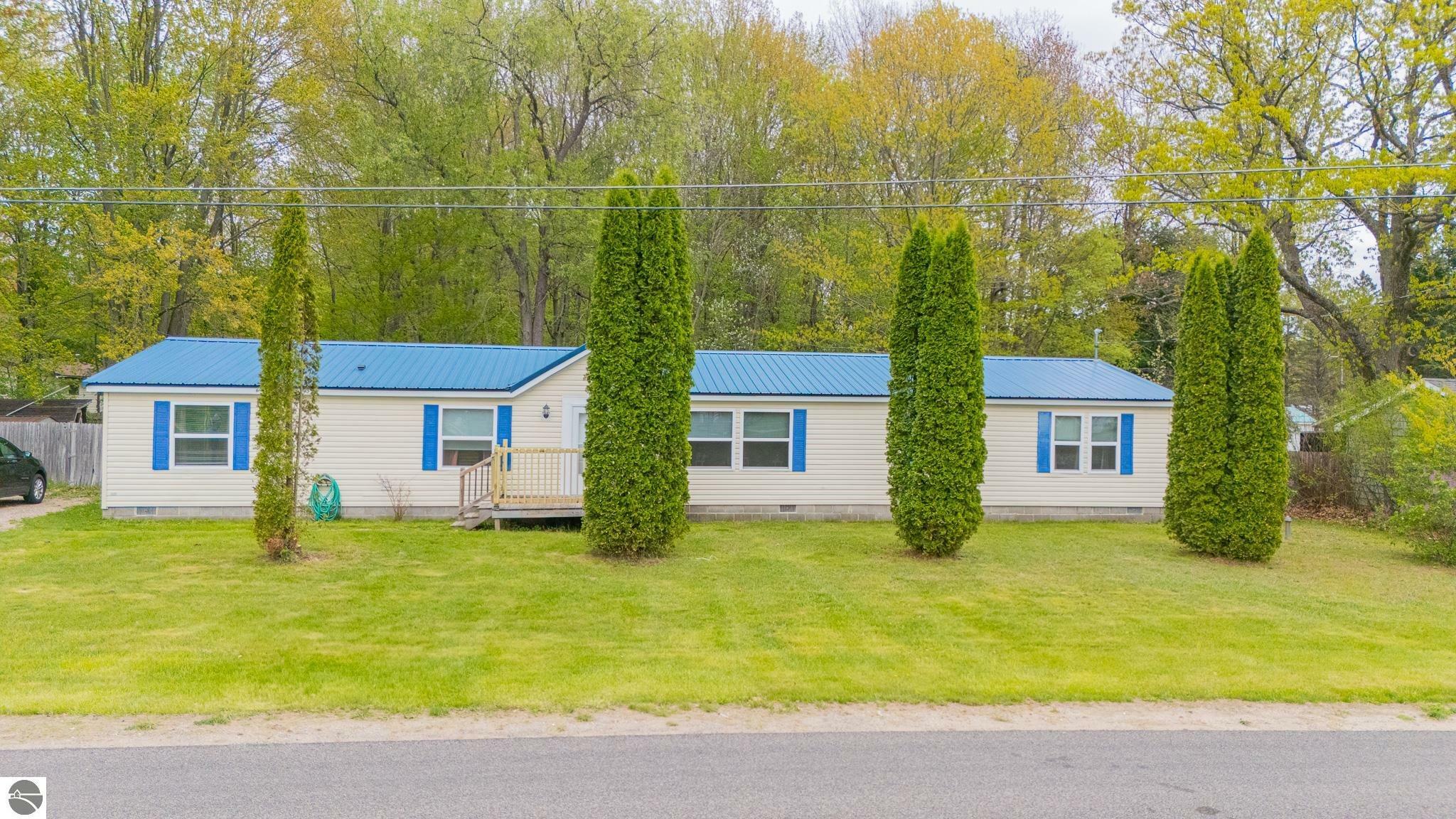 Property Photo: 299 Cloverleaf Lane MI 48629