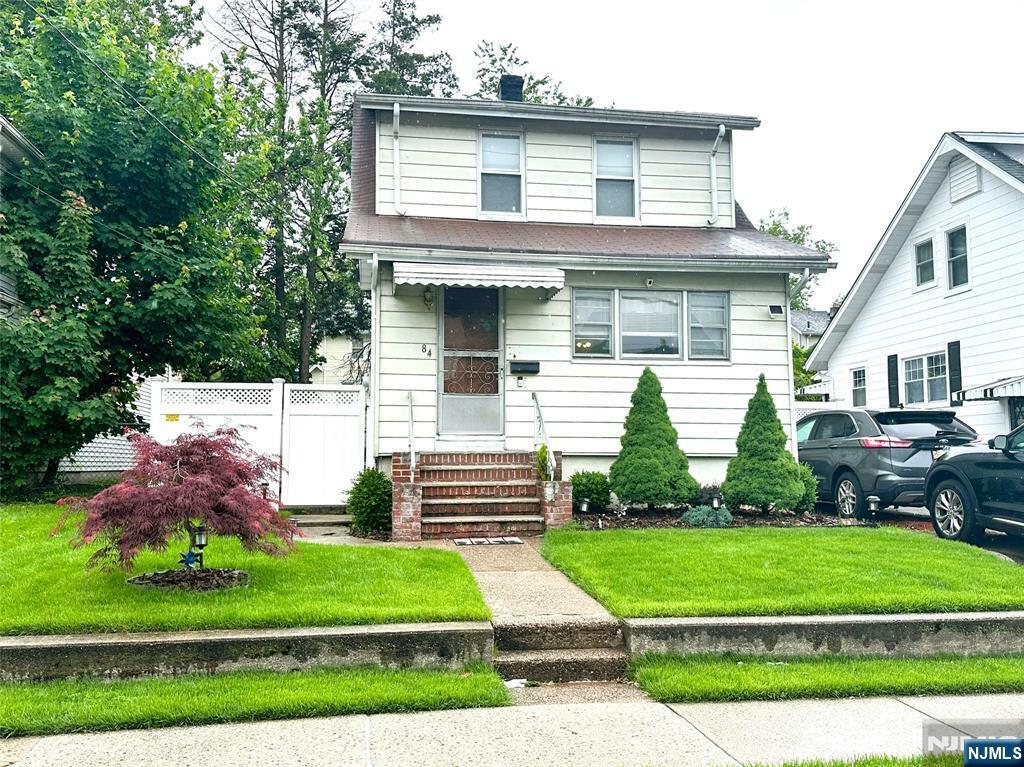 Property Photo:  84 Haring Street  NJ 07621 