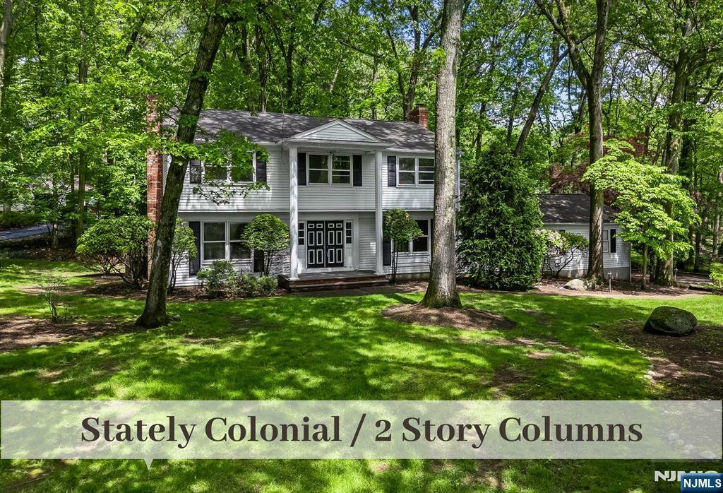 15 Green Way  Mahwah NJ 07430 photo