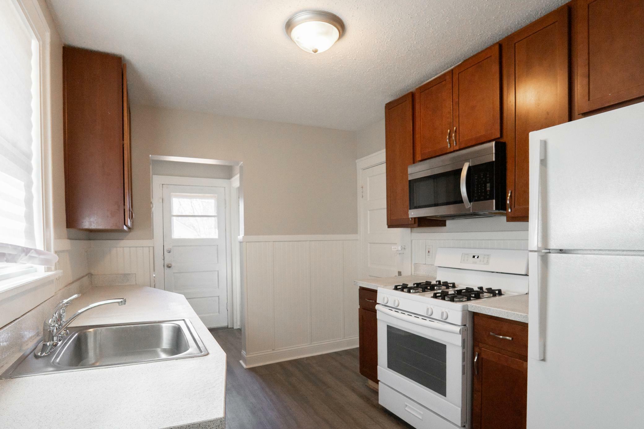 Property Photo: 3229 Sheridan Avenue N MN 55412