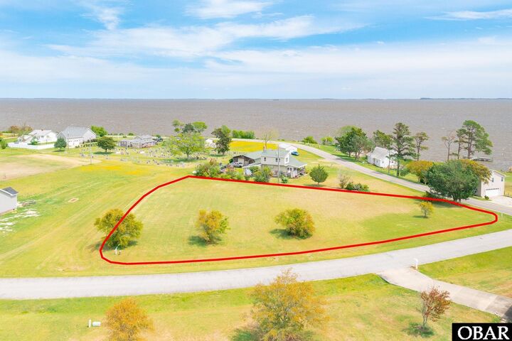 Property Photo:  100 Gull Rock View  NC 27923 