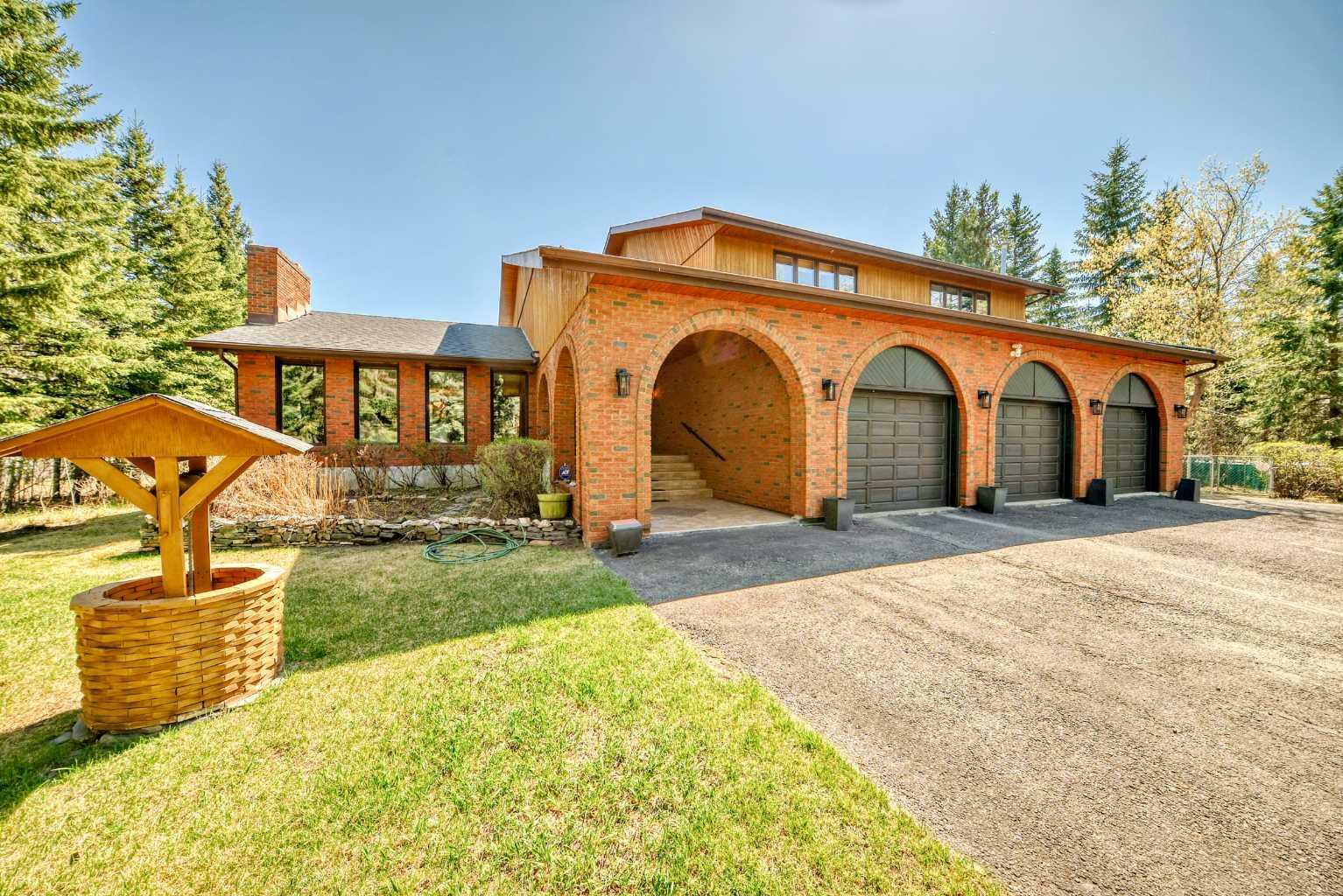 Property Photo: 319 Heritage Place SW AB T3Z 3P3