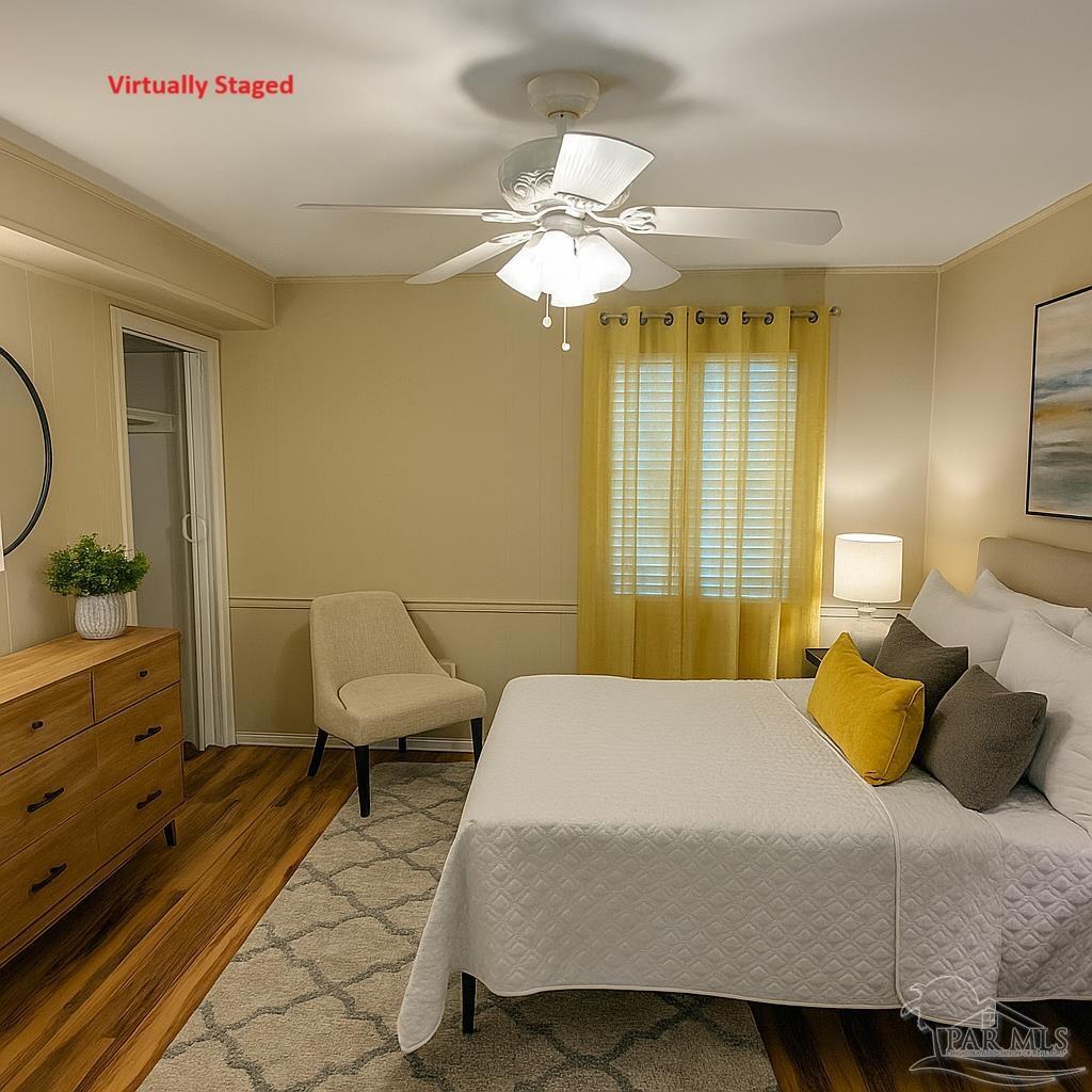 Property Photo: 10 Kennington Dr FL 32507