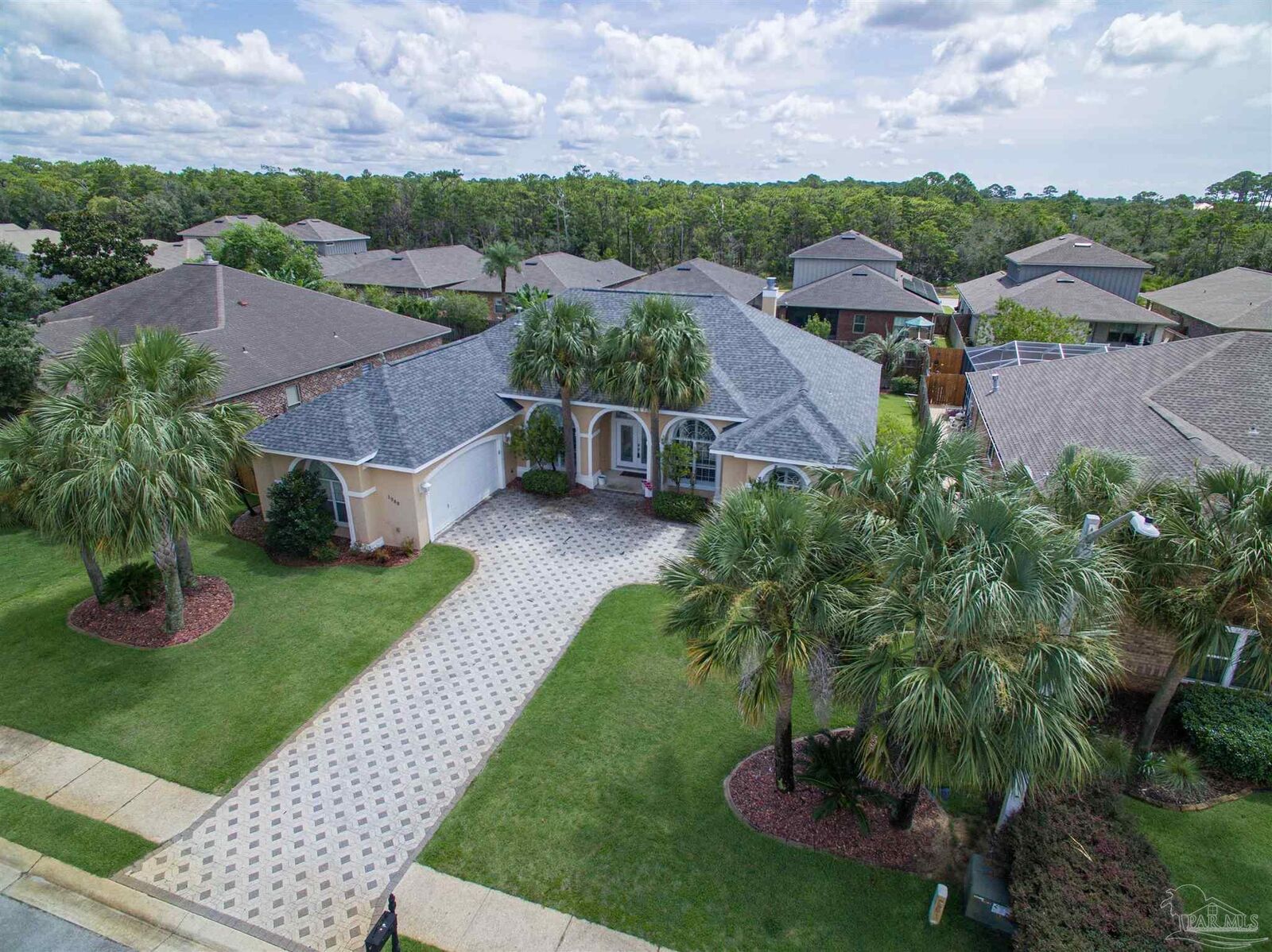 Property Photo:  1988 Heritage Park Way  FL 32566 