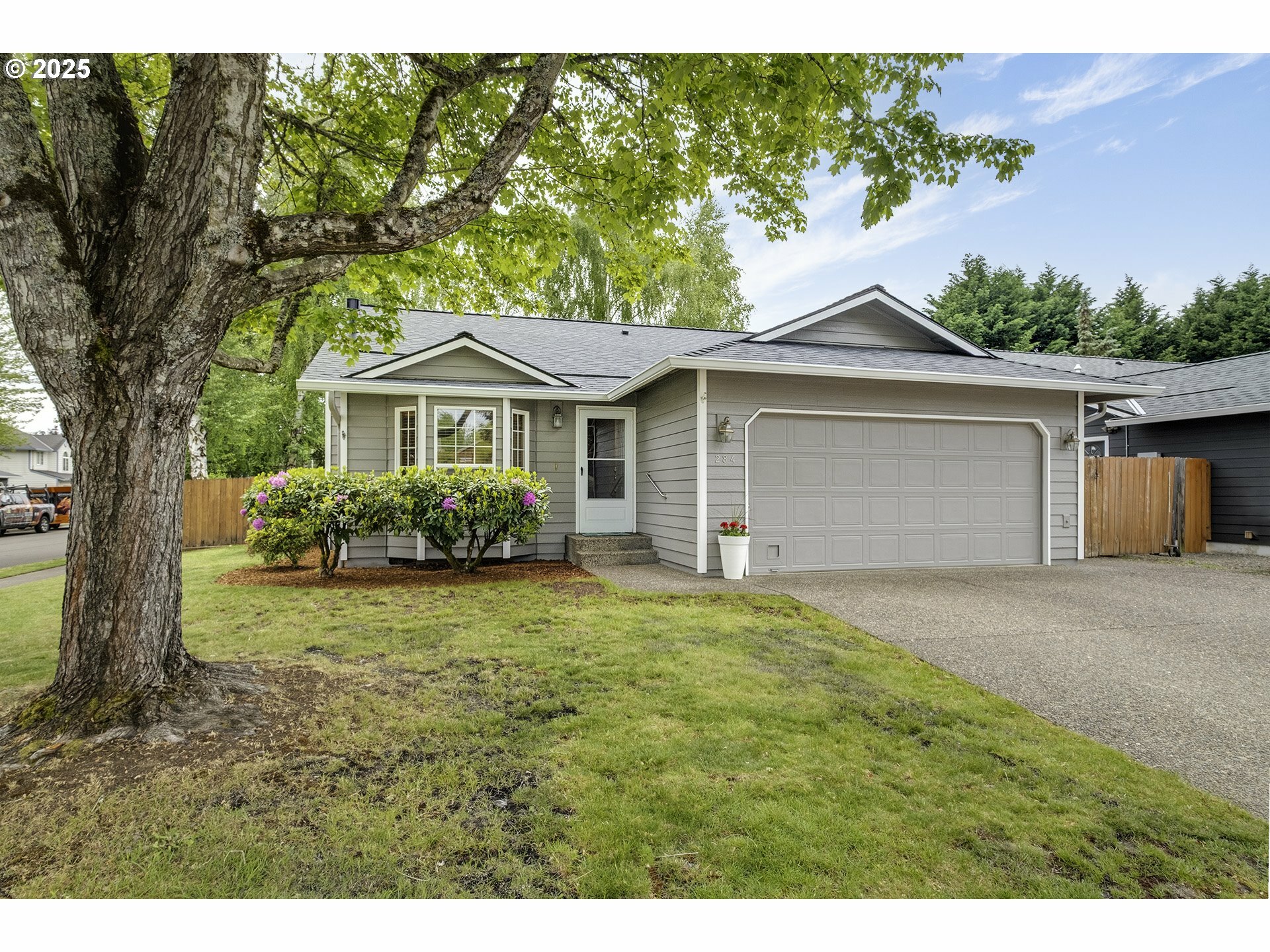 Property Photo: 284 NE Milne Rd OR 97124