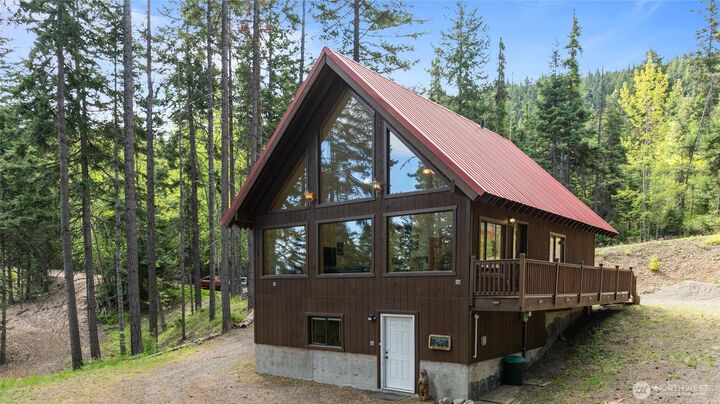 Property Photo: 760 Rodeo Road WA 98922