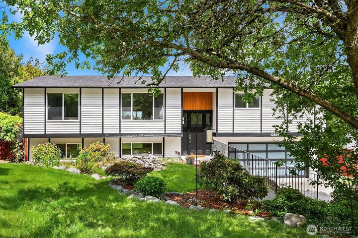 13514 NE 70th Street  Redmond WA 98052 photo