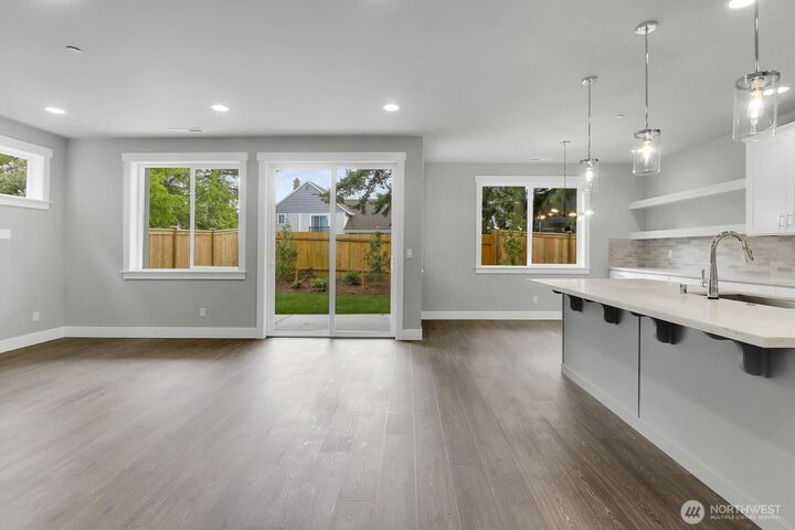 Property Photo: 14127 15th Avenue W WA 98087