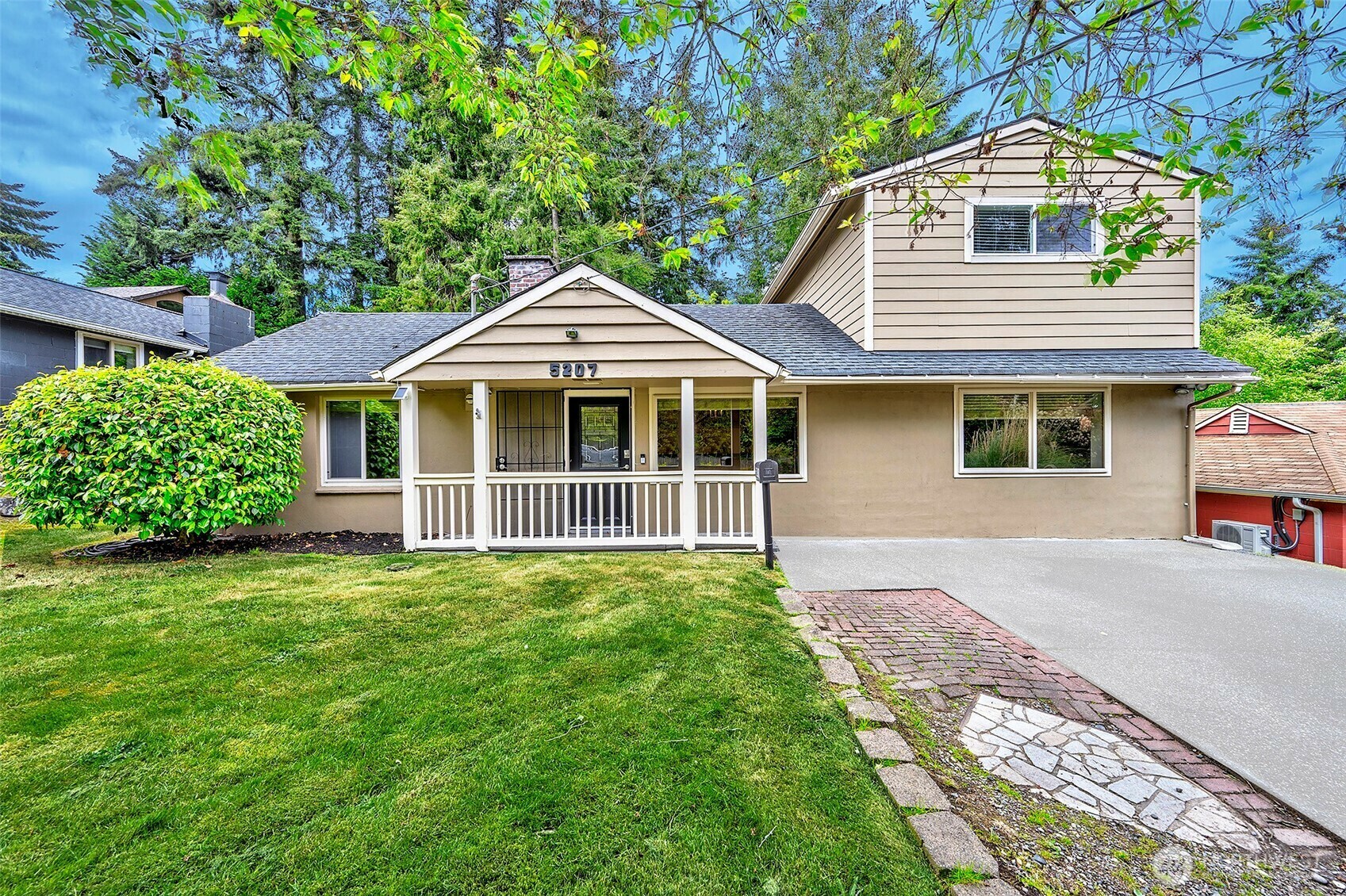 5207  230th Street SW  Mountlake Terrace WA 98043 photo