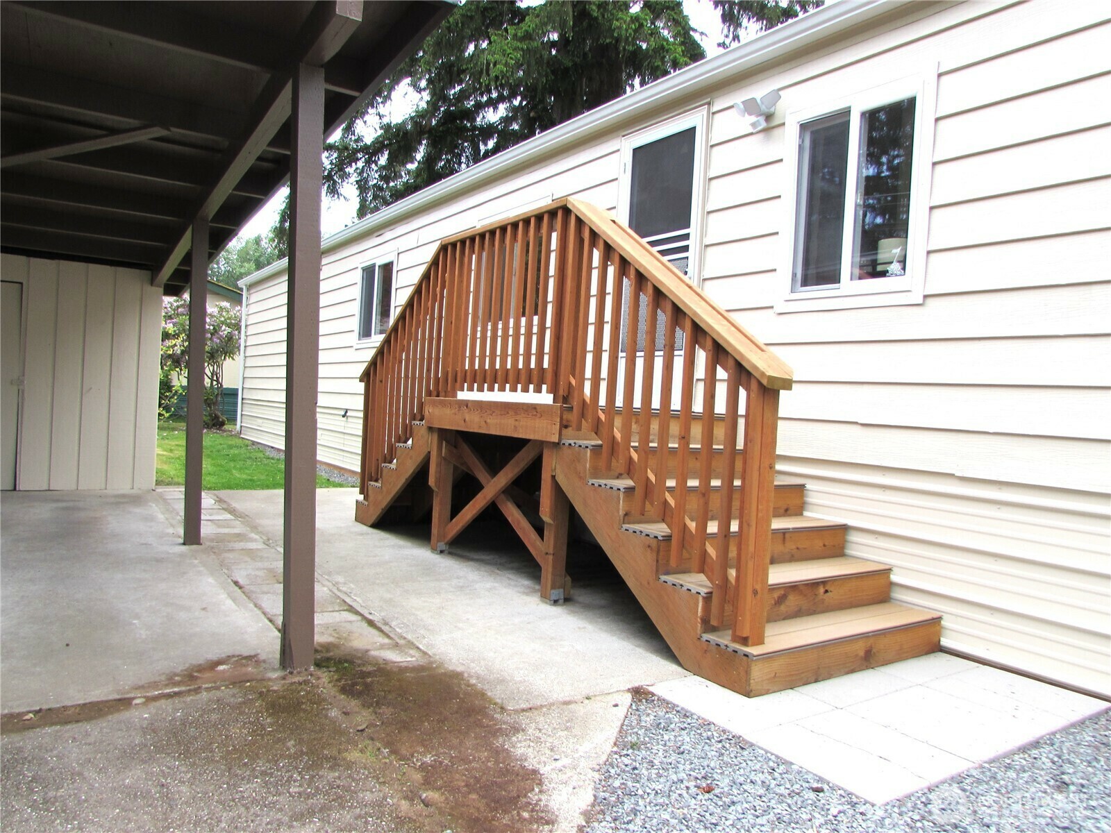Property Photo: 11424 36th Drive NE Sp 15 WA 98271