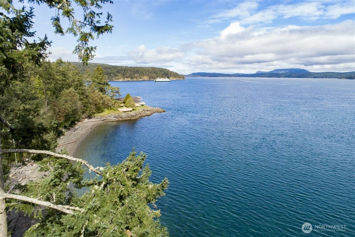 Property Photo: 23 Brown Island WA 98250
