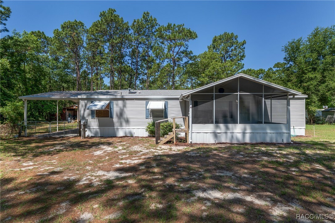 Property Photo: 4290 SW 166th Court Road FL 34481