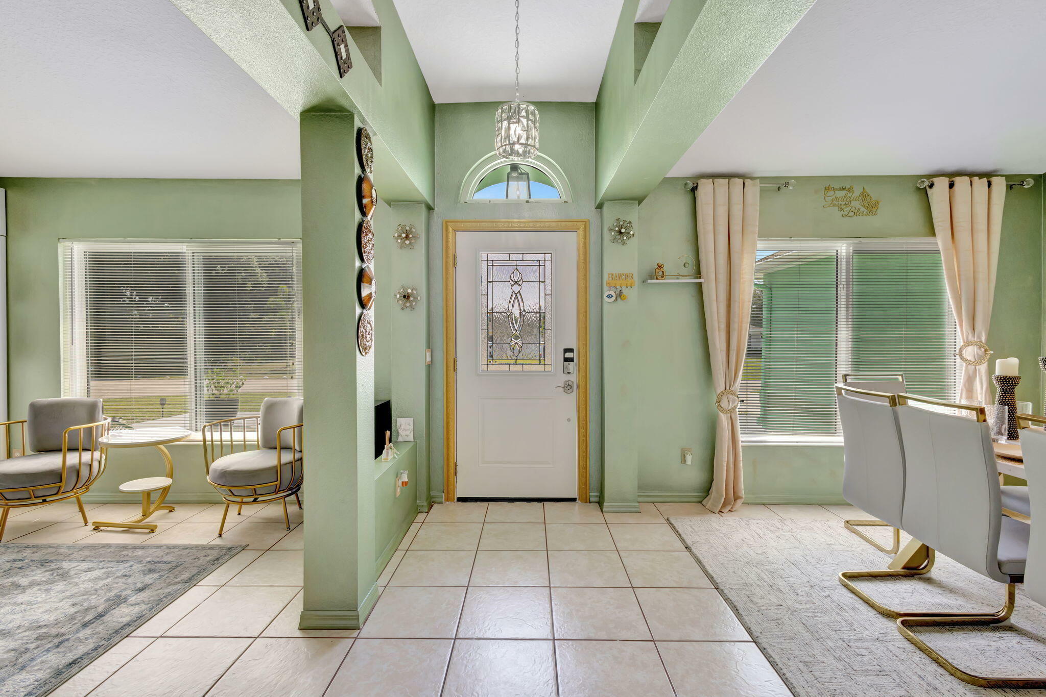 Property Photo: 1985 SW Beard Street FL 34953