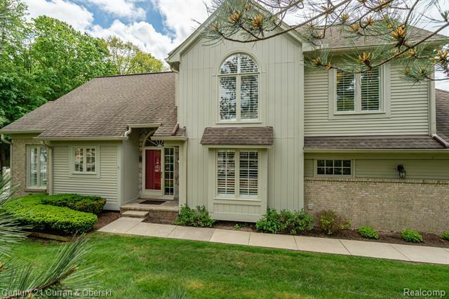 Property Photo: 439 Covington Court MI 48168