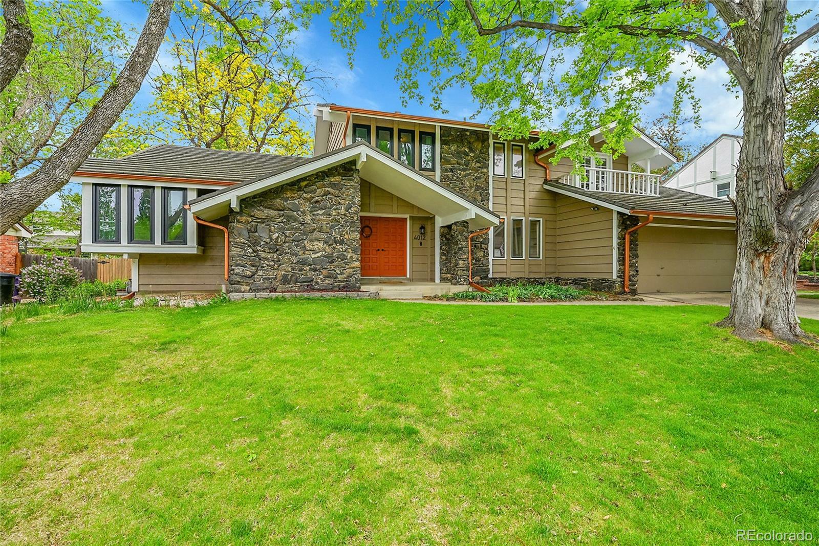 Property Photo: 4012 S Newport Way CO 80237