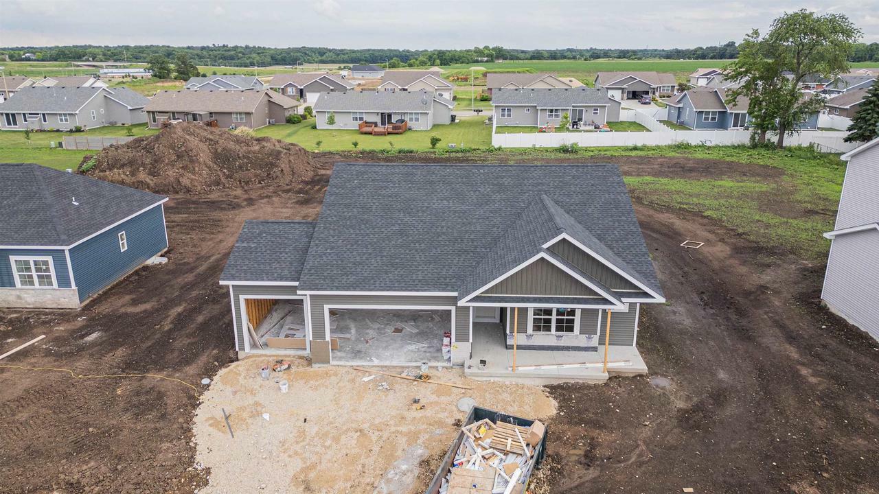 Property Photo: 71 East Evergreen Lane WI 53563