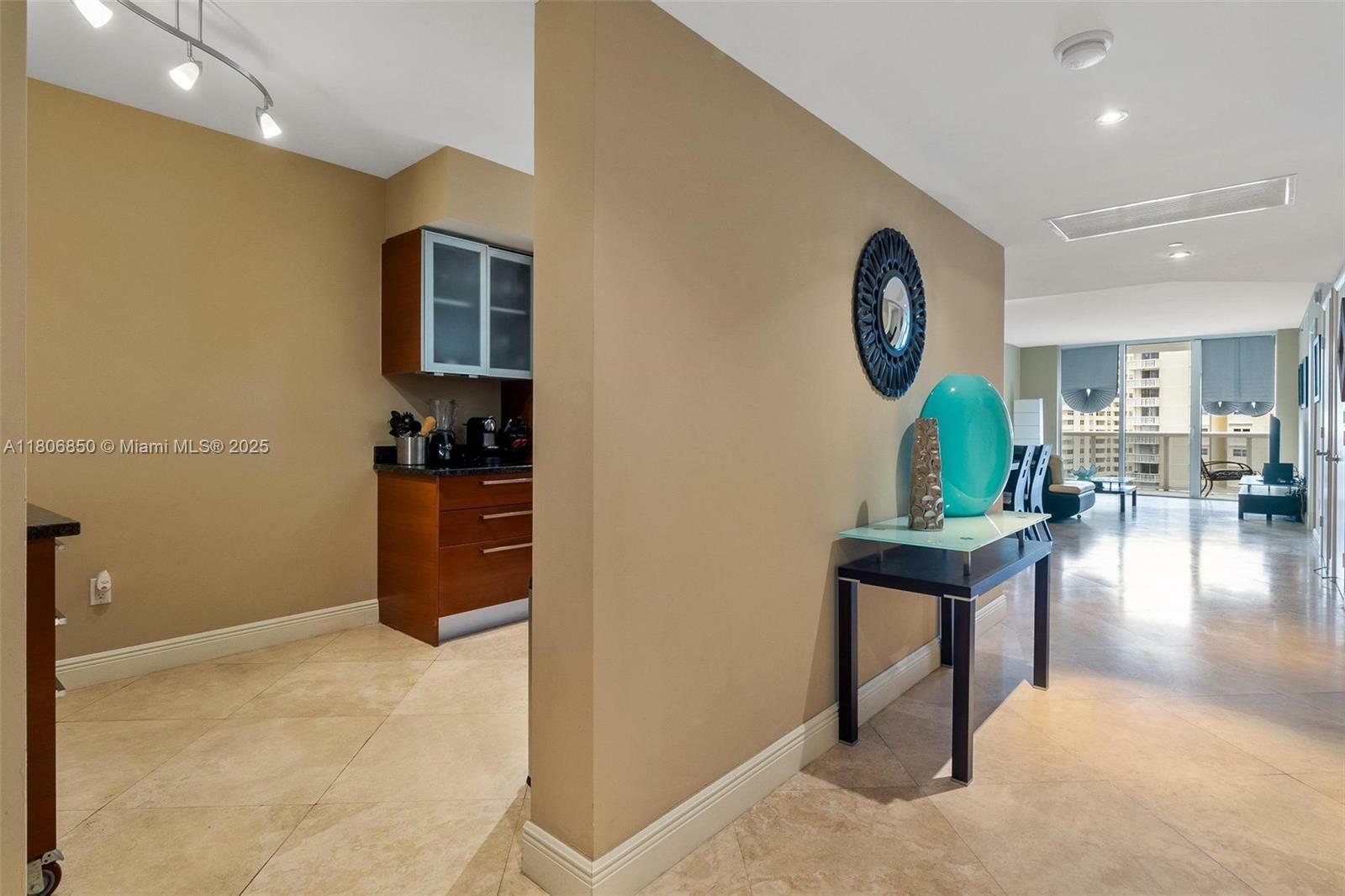 Property Photo: 1800 S Ocean Dr 608 FL 33009