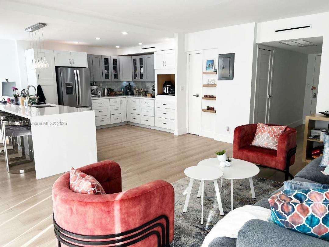 Property Photo:
