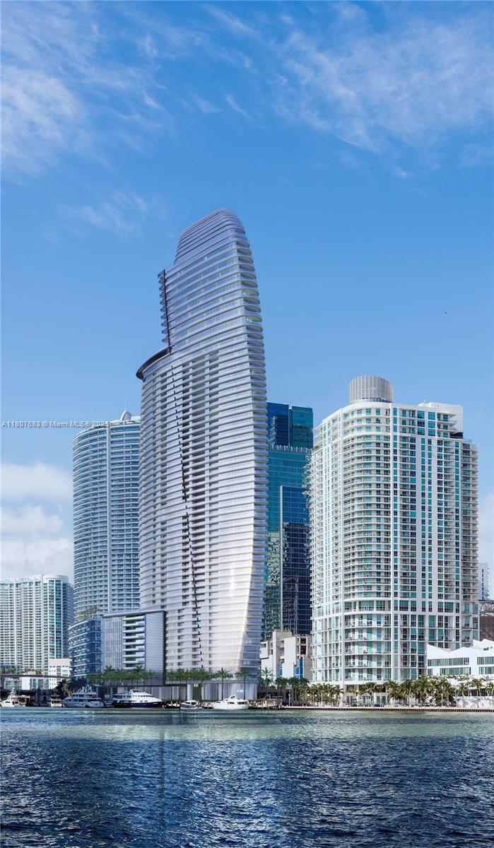 Property Photo: 300 Biscayne Blvd Way 4003 FL 33131