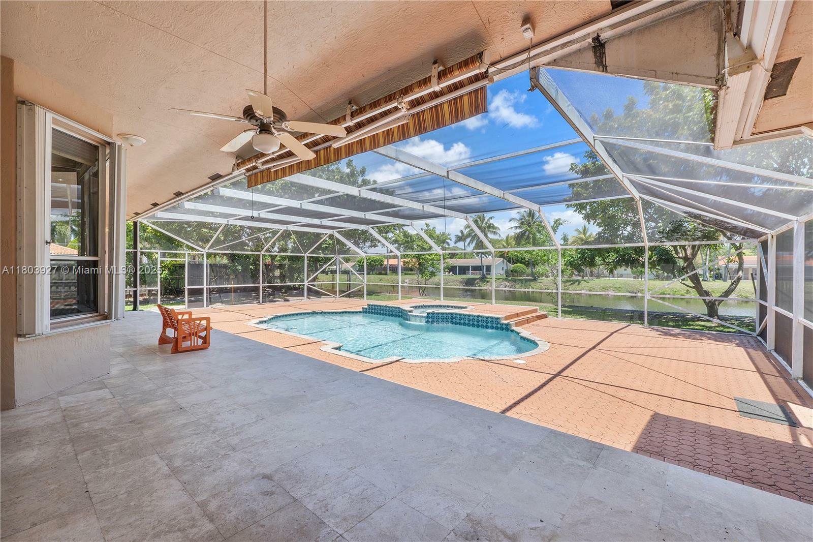 Property Photo: 8281 SW 84th Ter FL 33143