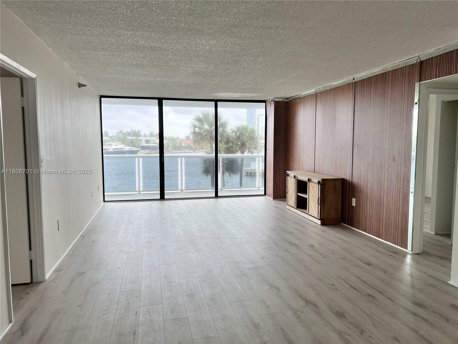 Property Photo: 20515 E Country Club Dr 245 FL 33180