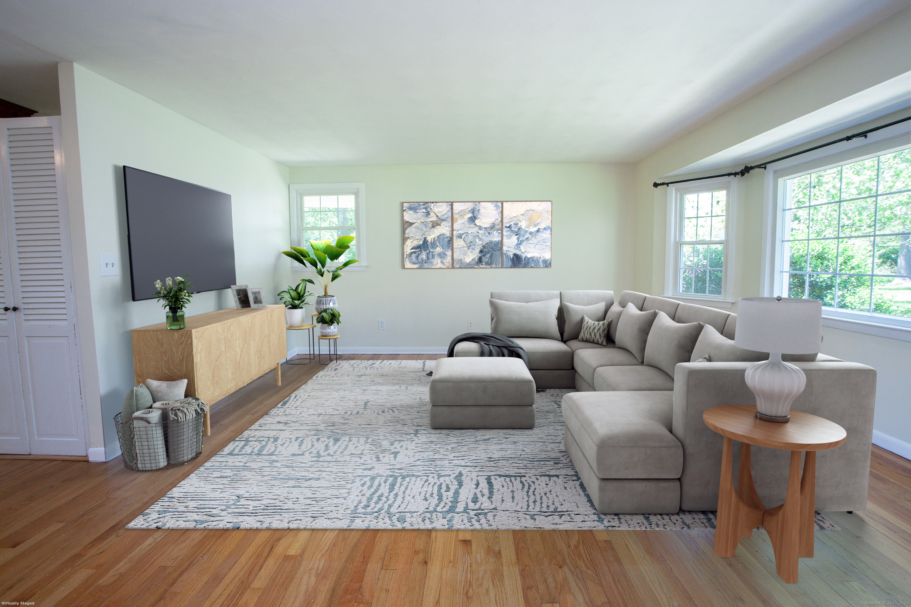 Property Photo: 24 Shady Brook Drive CT 06107