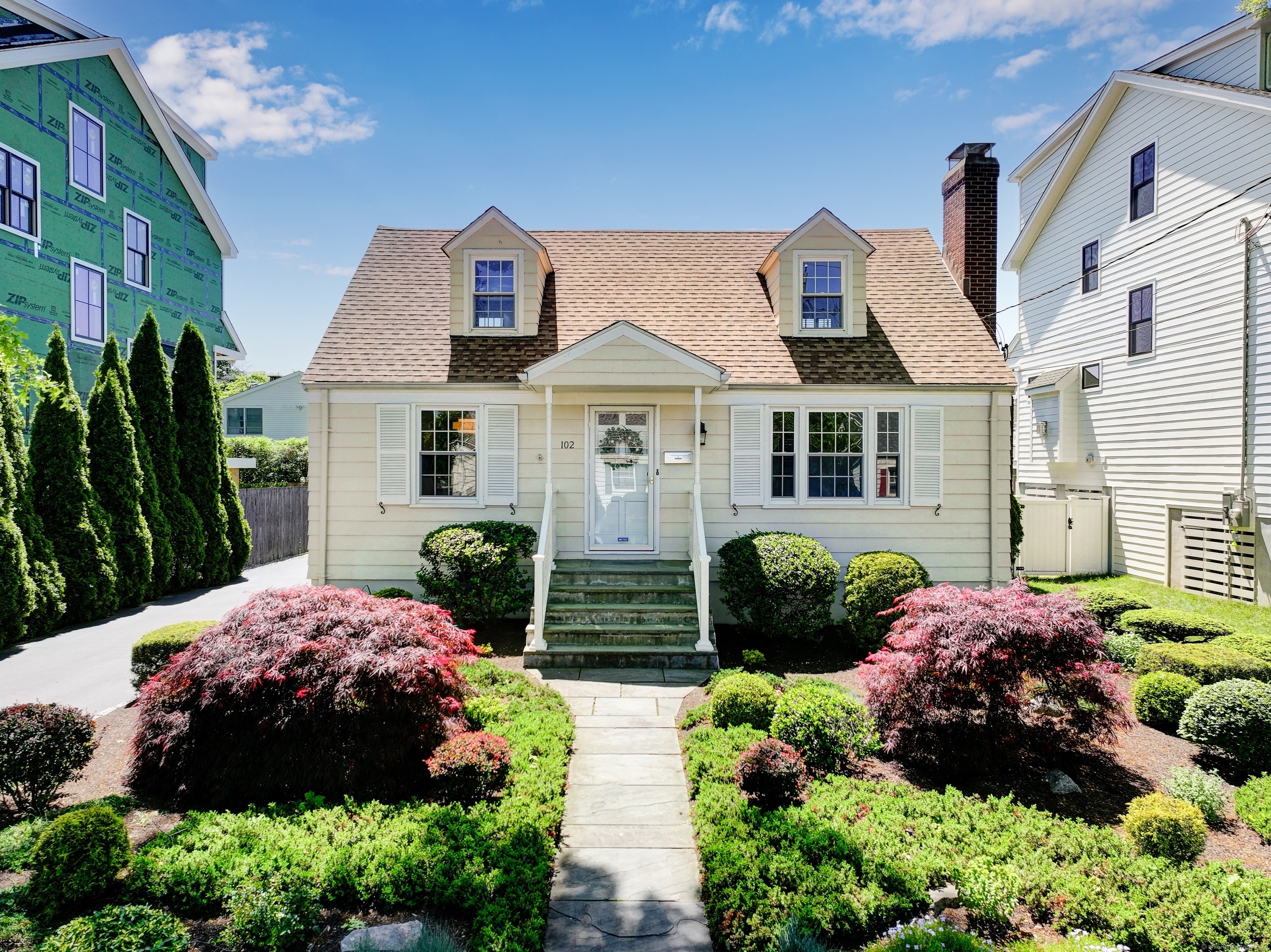 102 Pratt Street  Fairfield CT 06824 photo