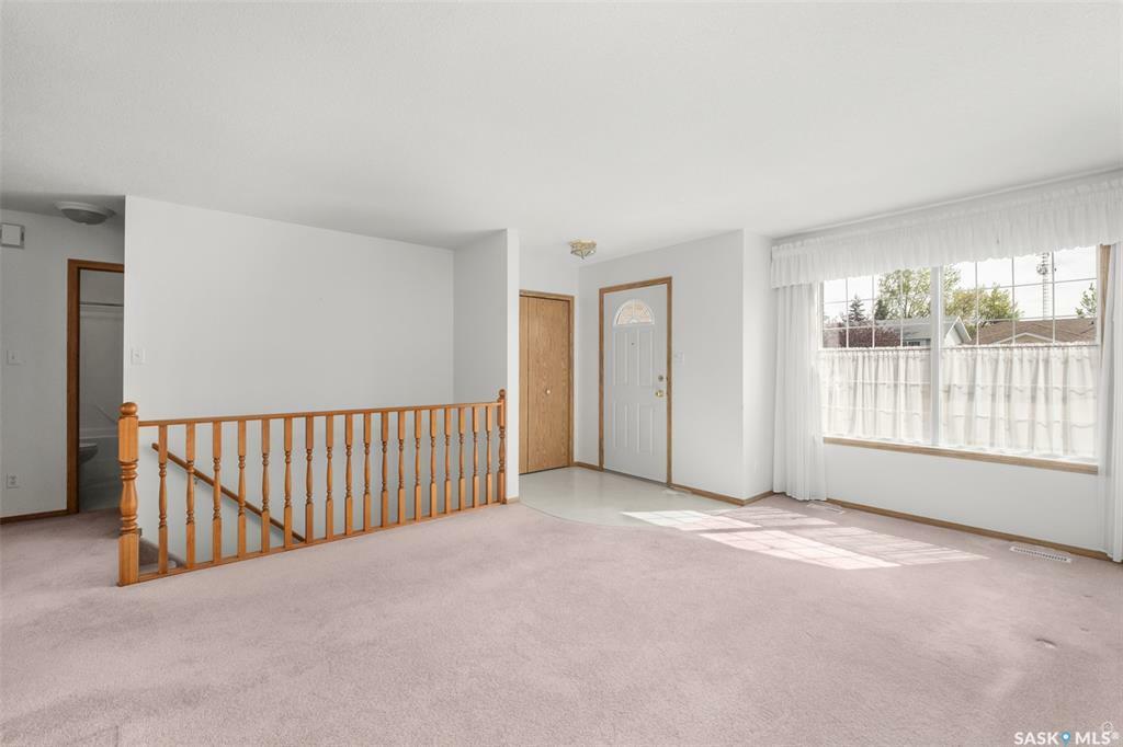 Property Photo:  3135 5th Avenue E  SK S6V 8C4 