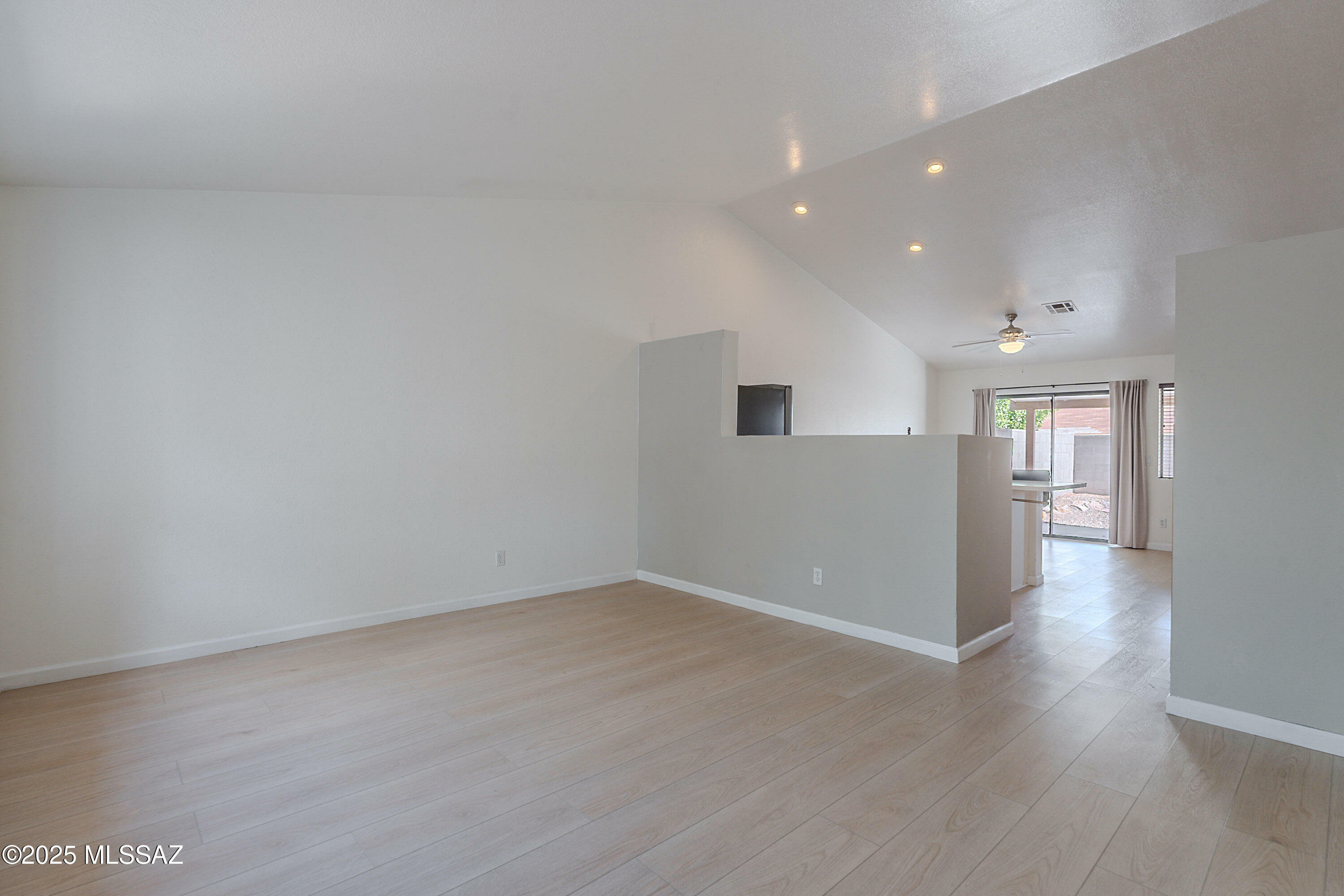 Property Photo: 9978 E Desert Aire Drive AZ 85730