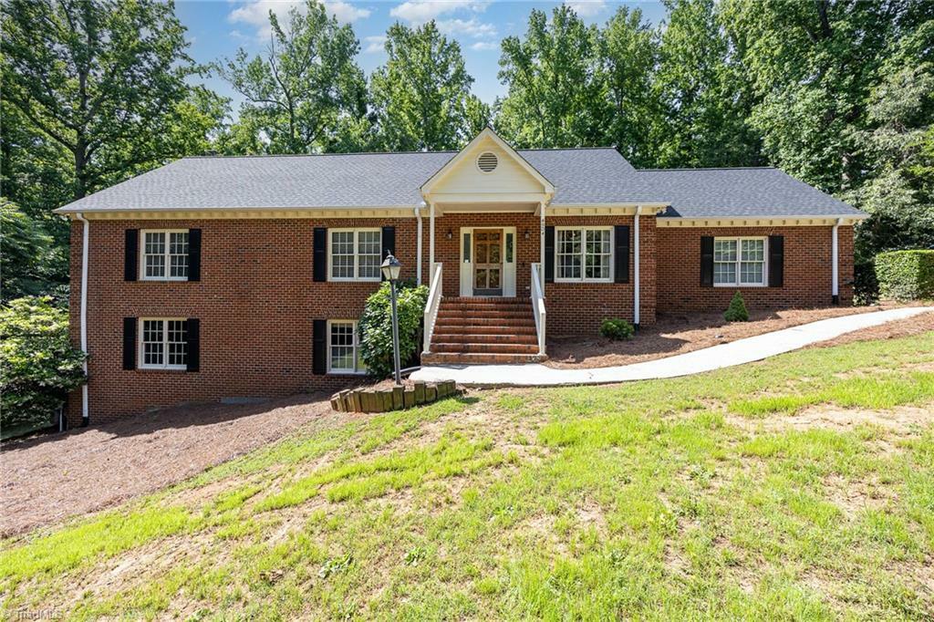 Property Photo: 4904 Landaff Drive NC 27406