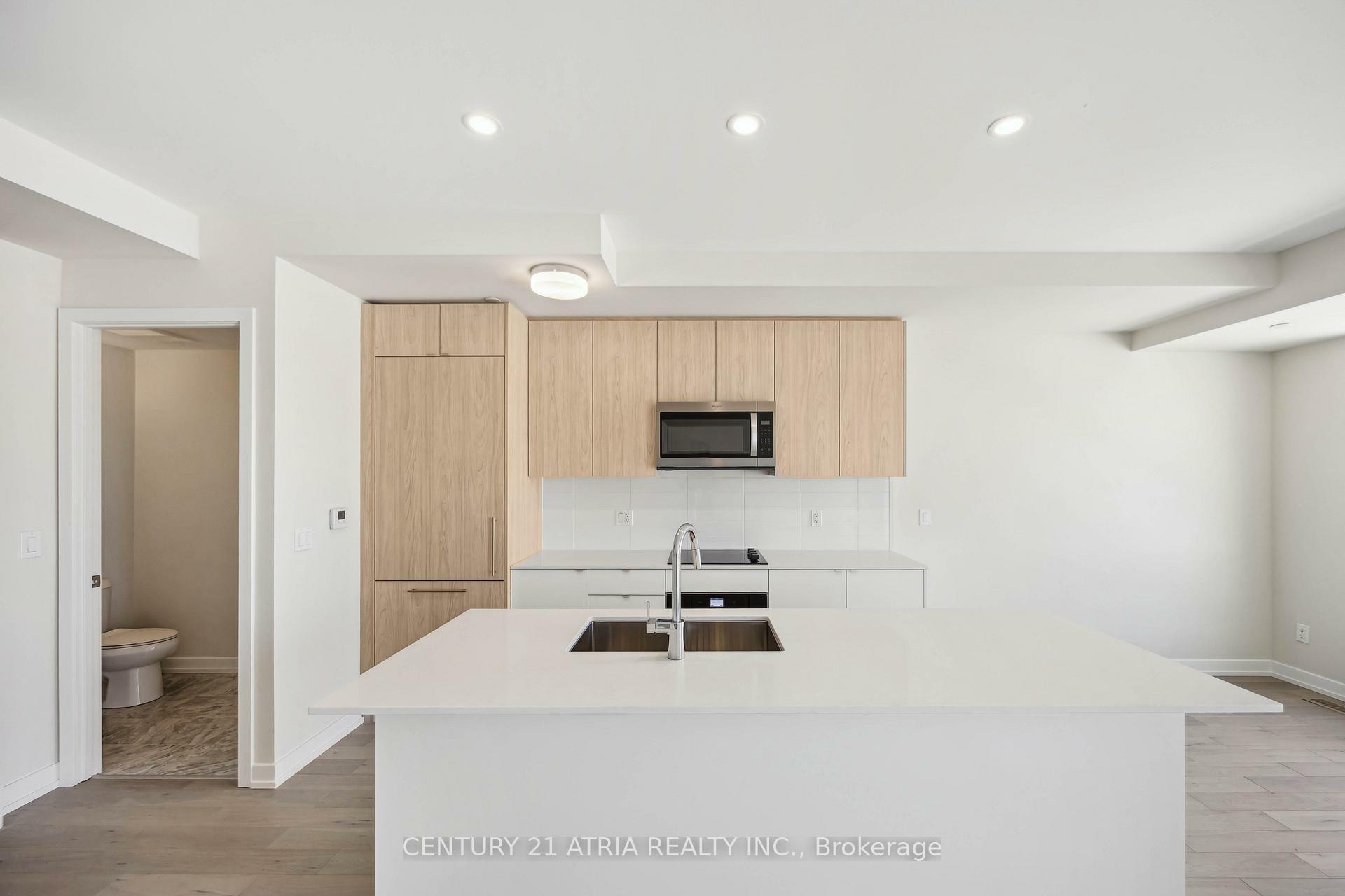 Property Photo: 65 Saigon Drive 202 ON L4S 0P4