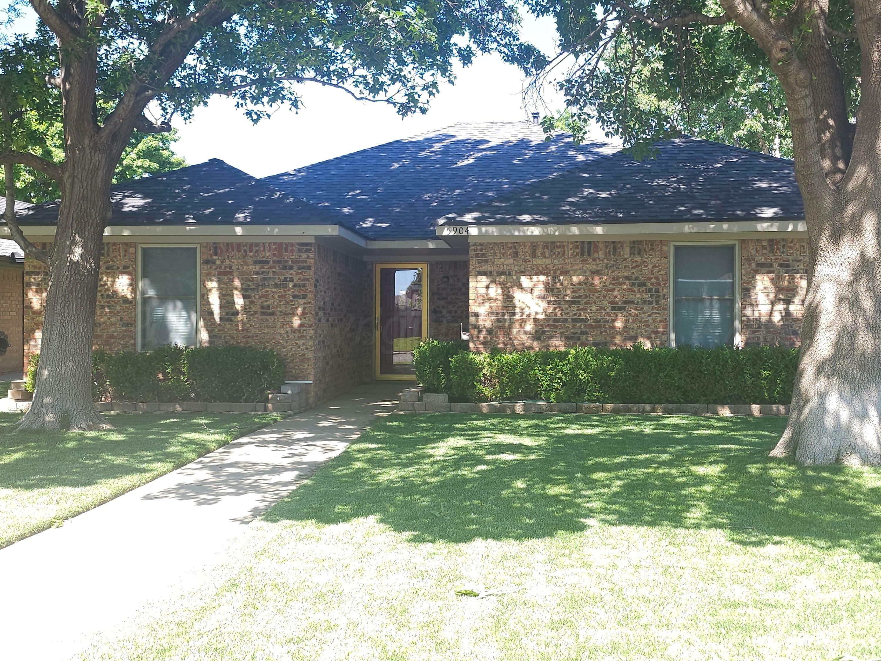 Property Photo: 5904 Oakman Drive TX 79109