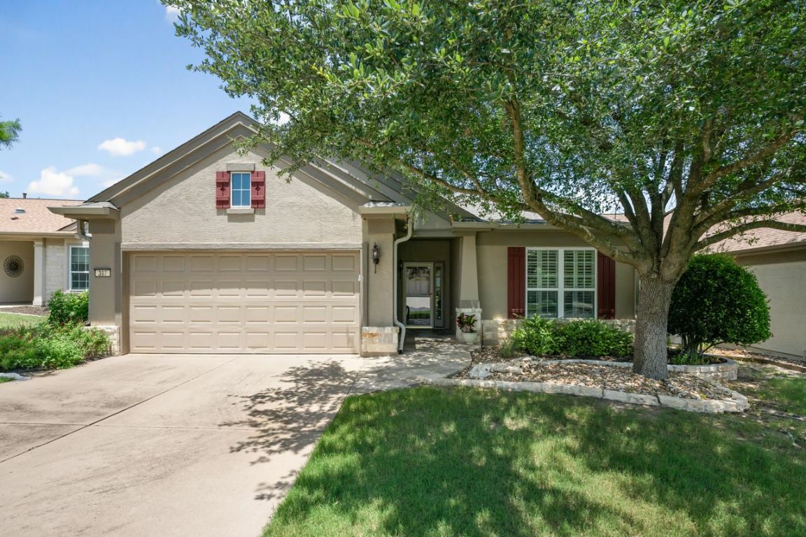 Property Photo: 307 Rosecliff Drive TX 78633