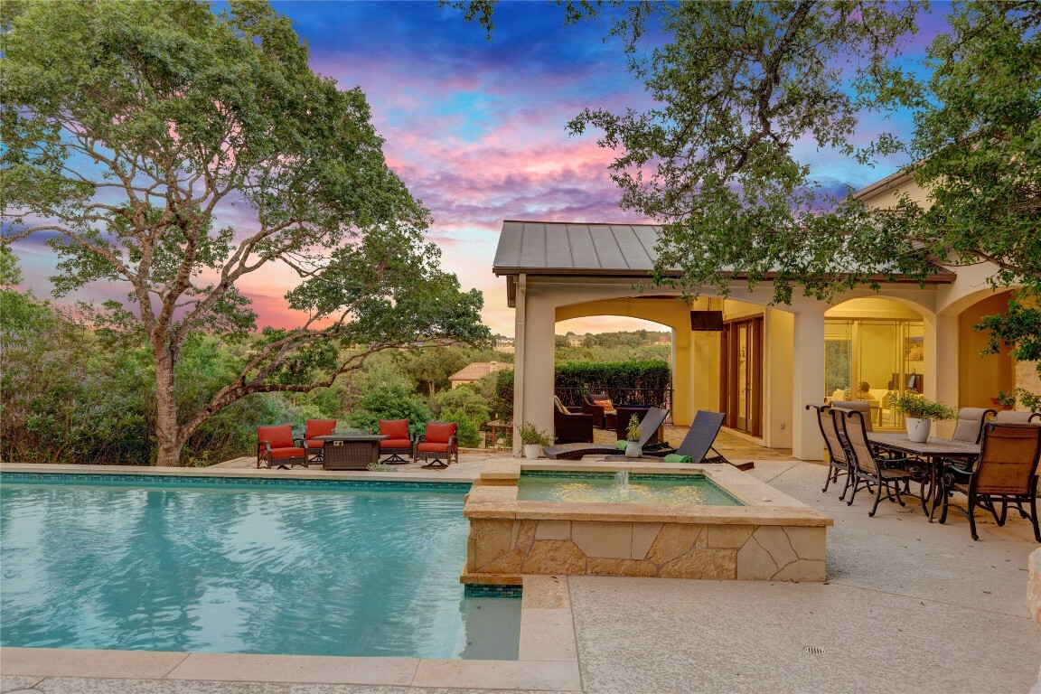 Property Photo: 7116 Greenshores Drive TX 78730