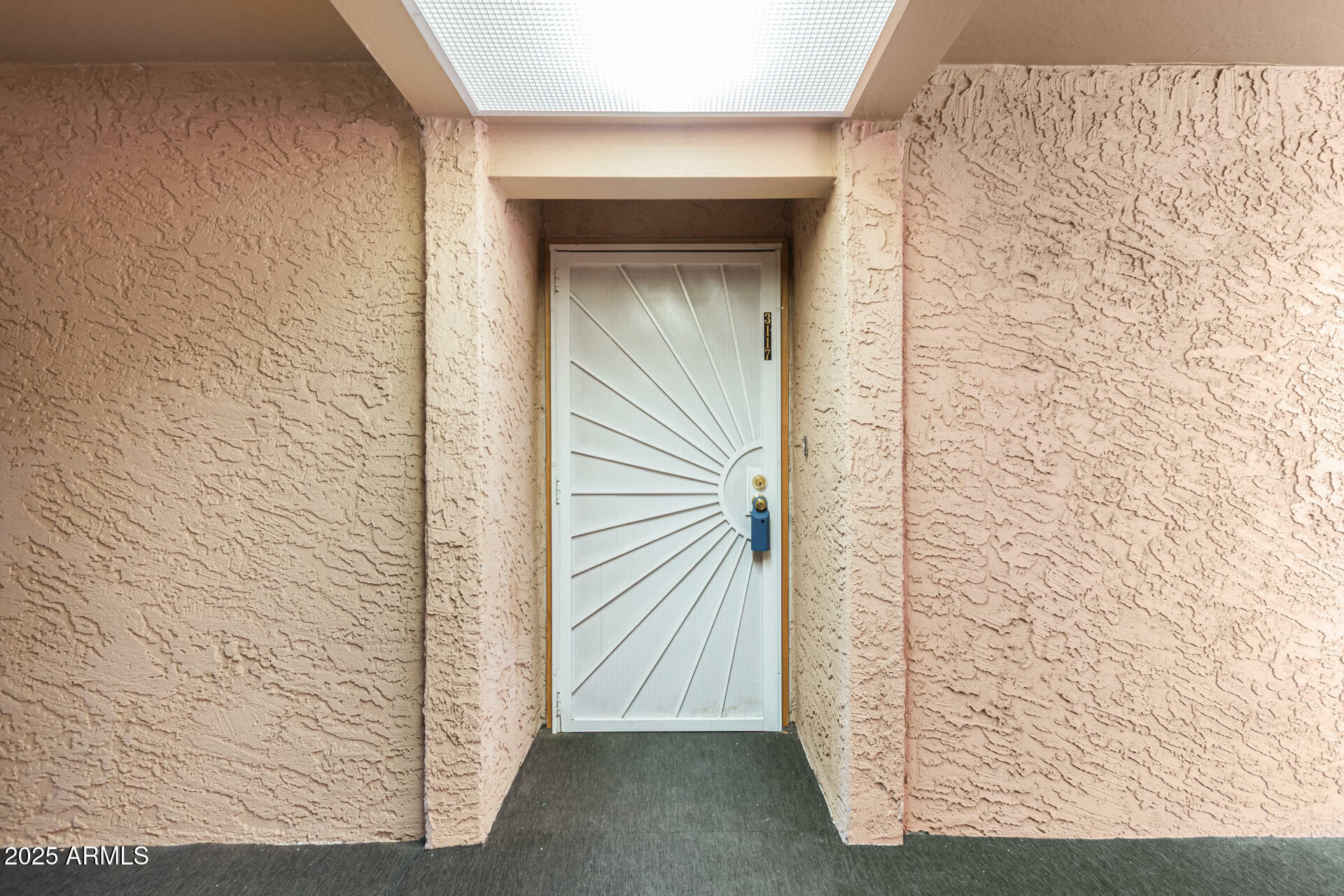 Property Photo:  540 N May -- 3117  AZ 85201 