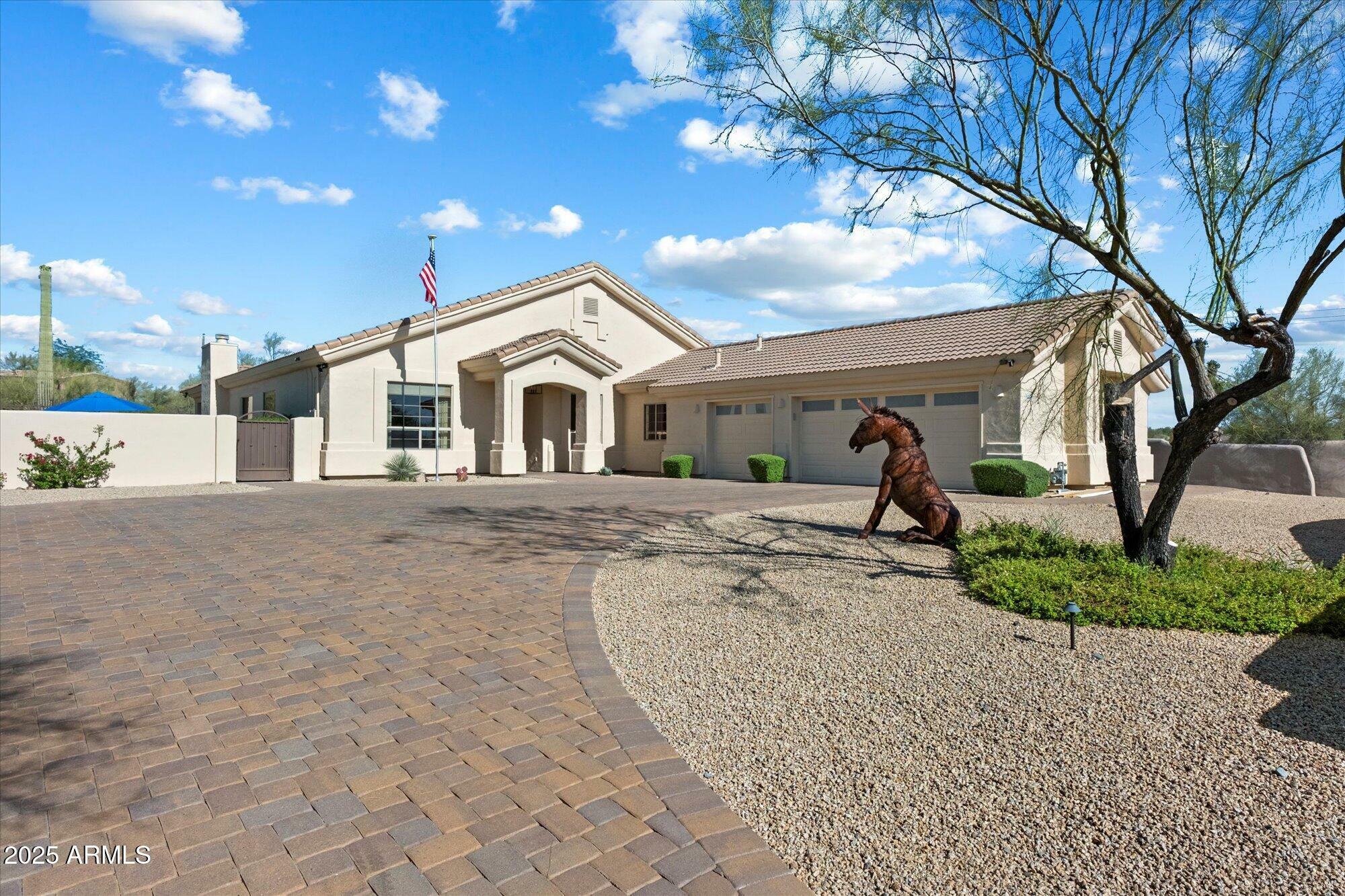 Property Photo: 34611 N Sunset Trail AZ 85331