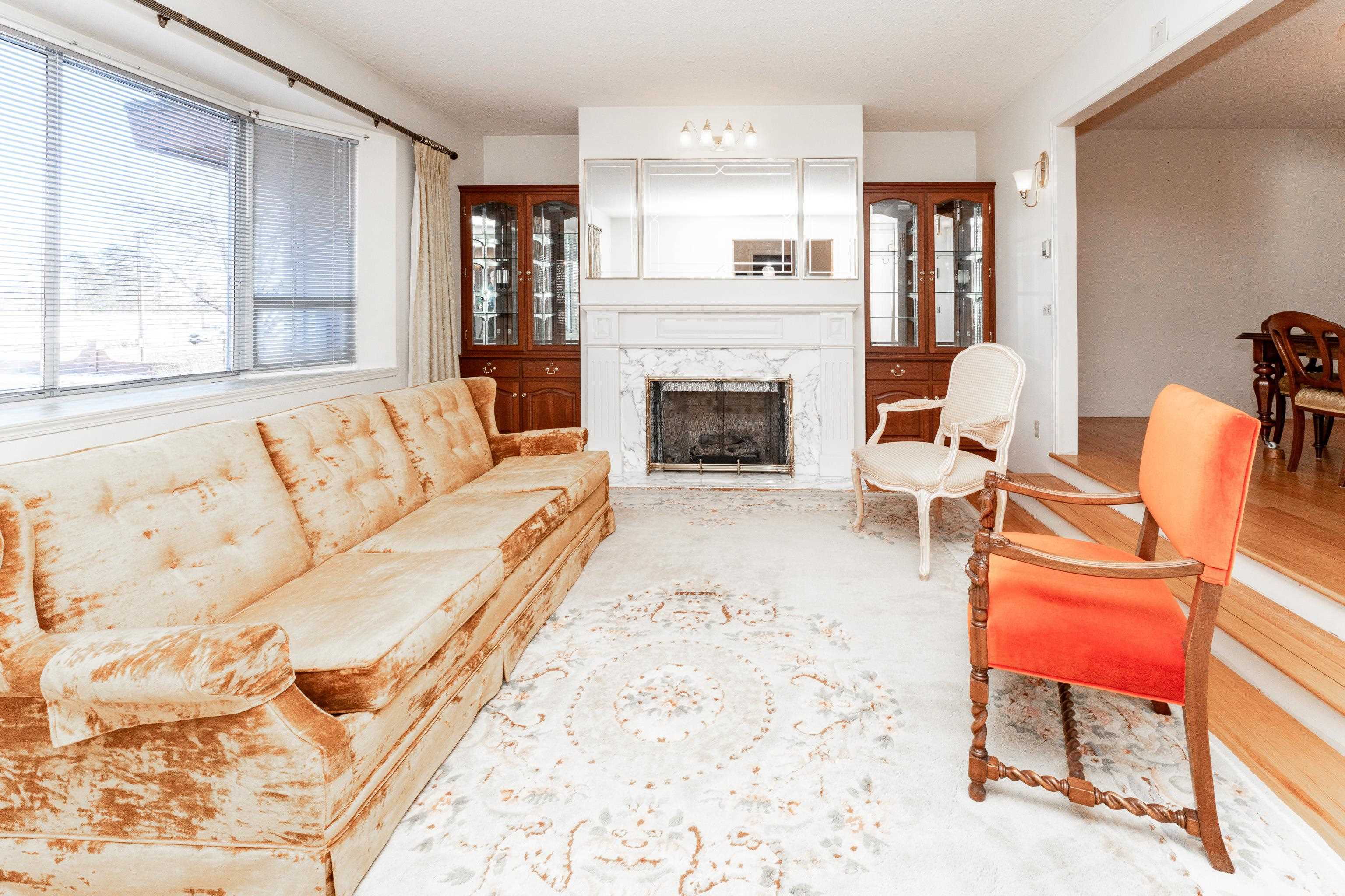 Property Photo: 11871 No. 3 Road BC V7A 1X3