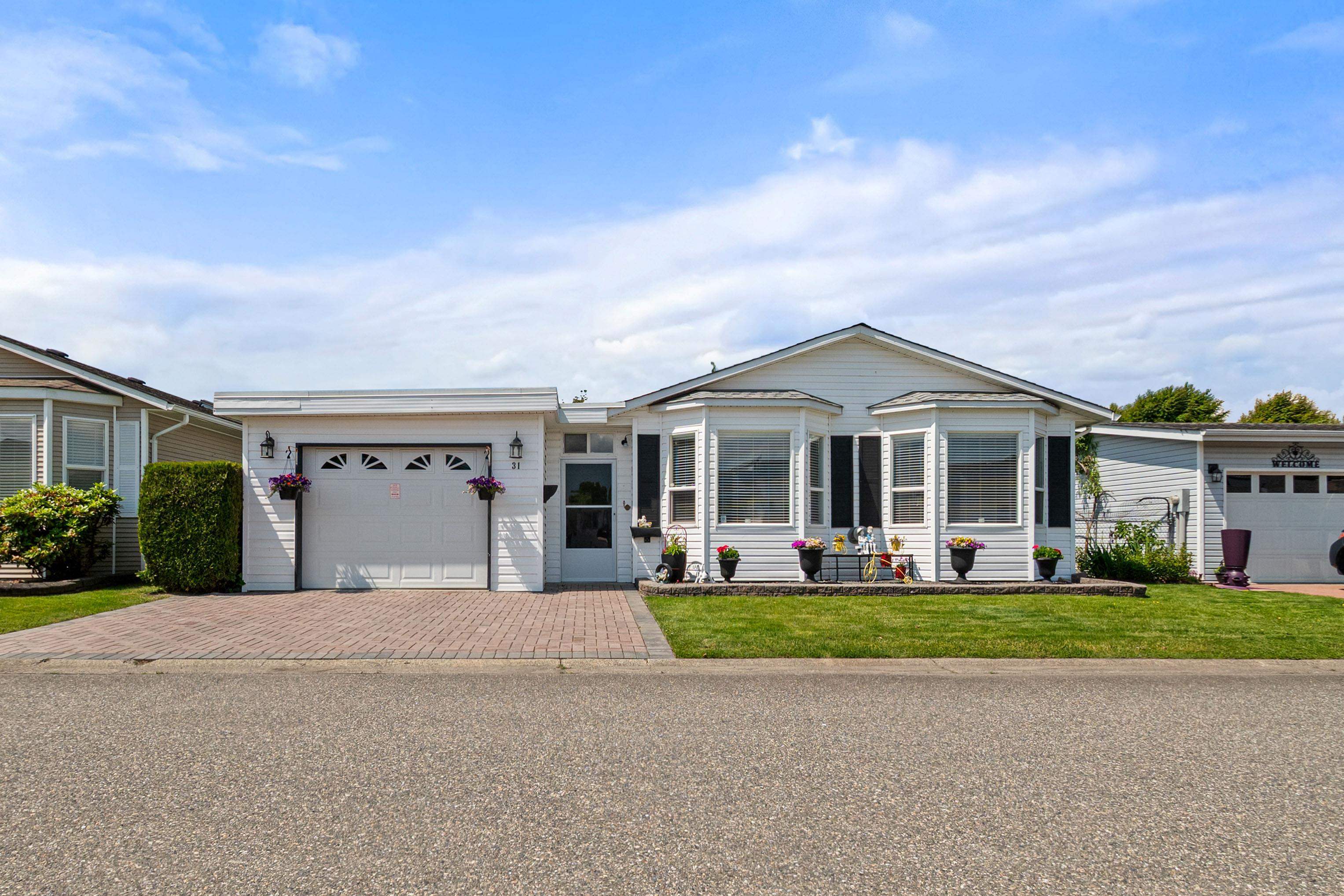 Property Photo: 45918 Knight Road 31 BC V2R 1B1