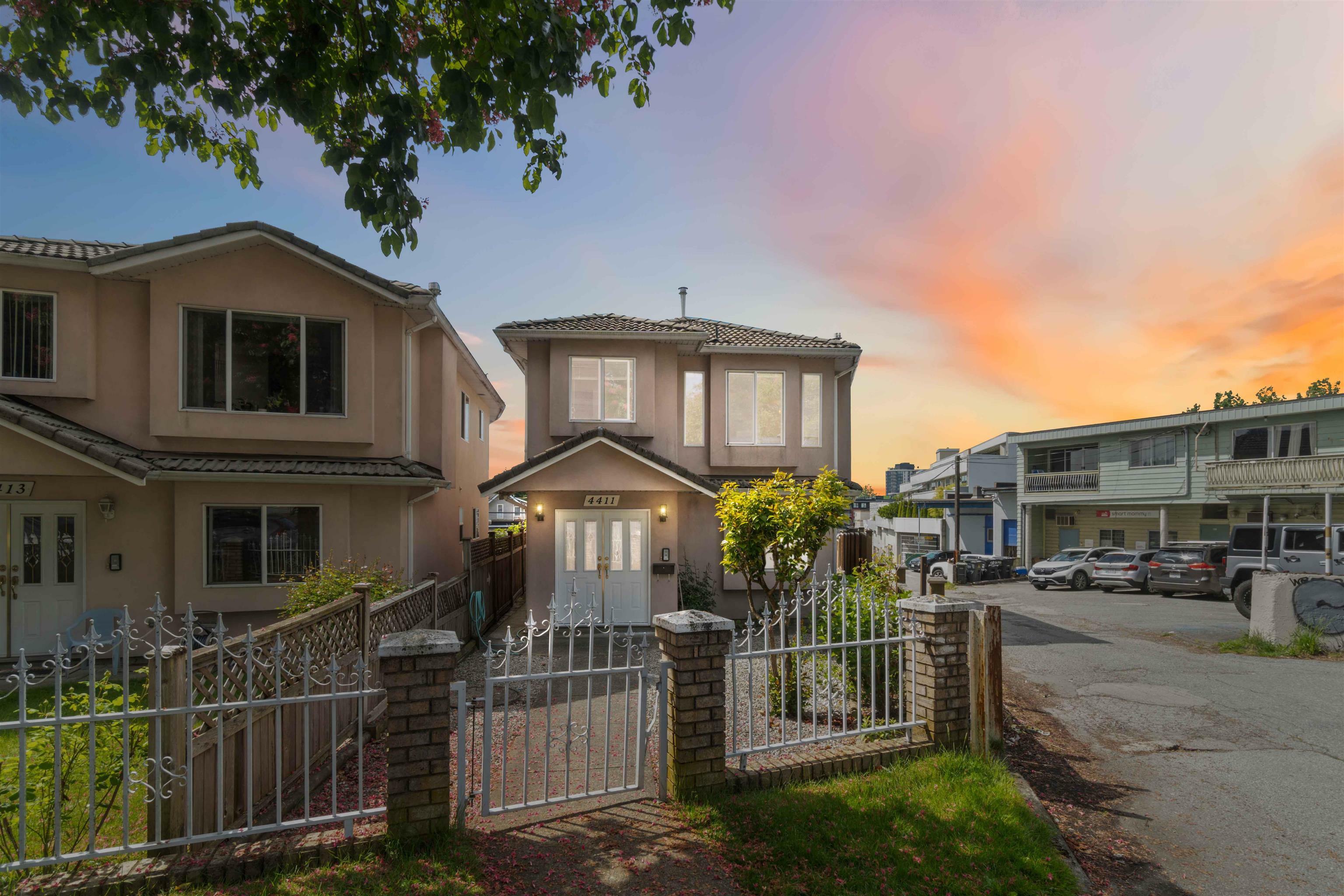 Property Photo: 4411 Beatrice Street BC V5N 4J1