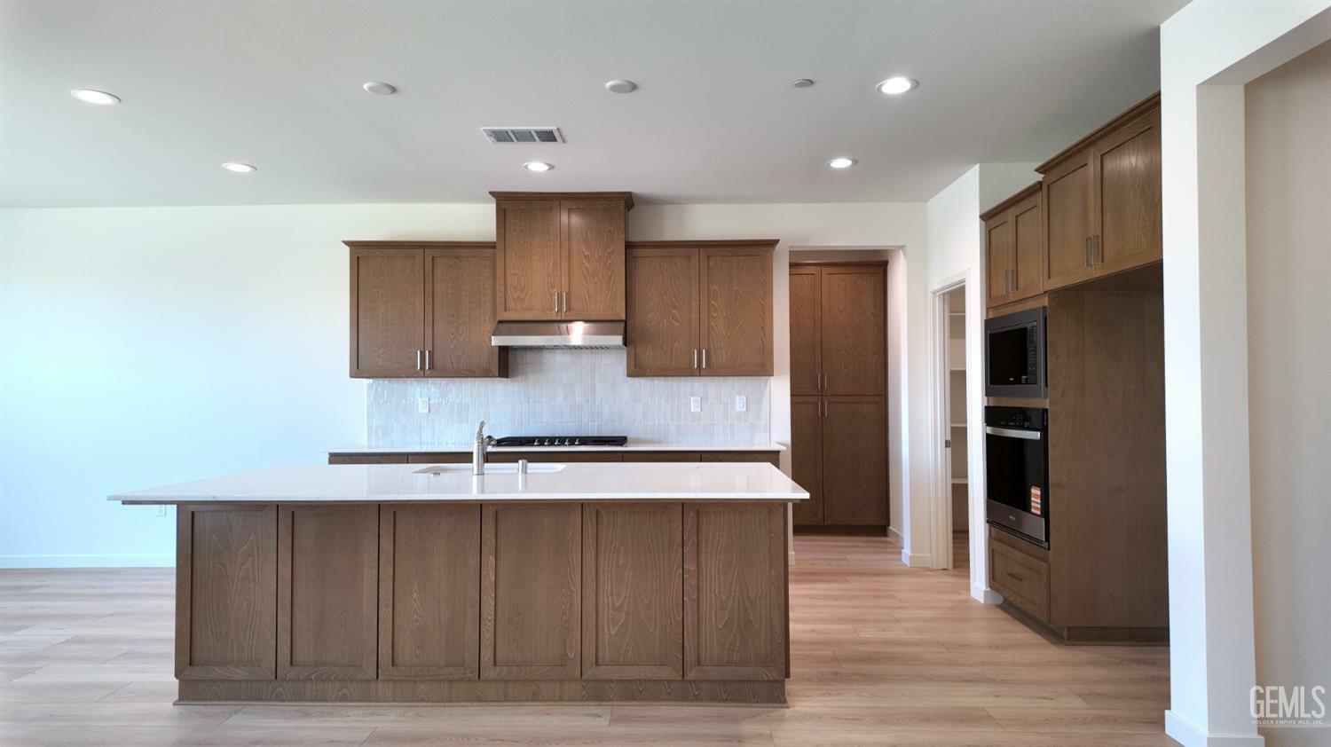 Property Photo:  16903 Mairs Drive  CA 93314 