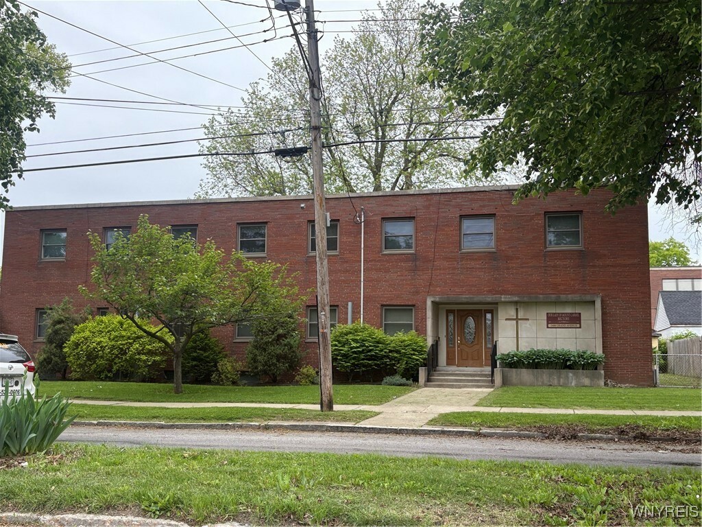 Property Photo: 2486 Grand Avenue NY 14301