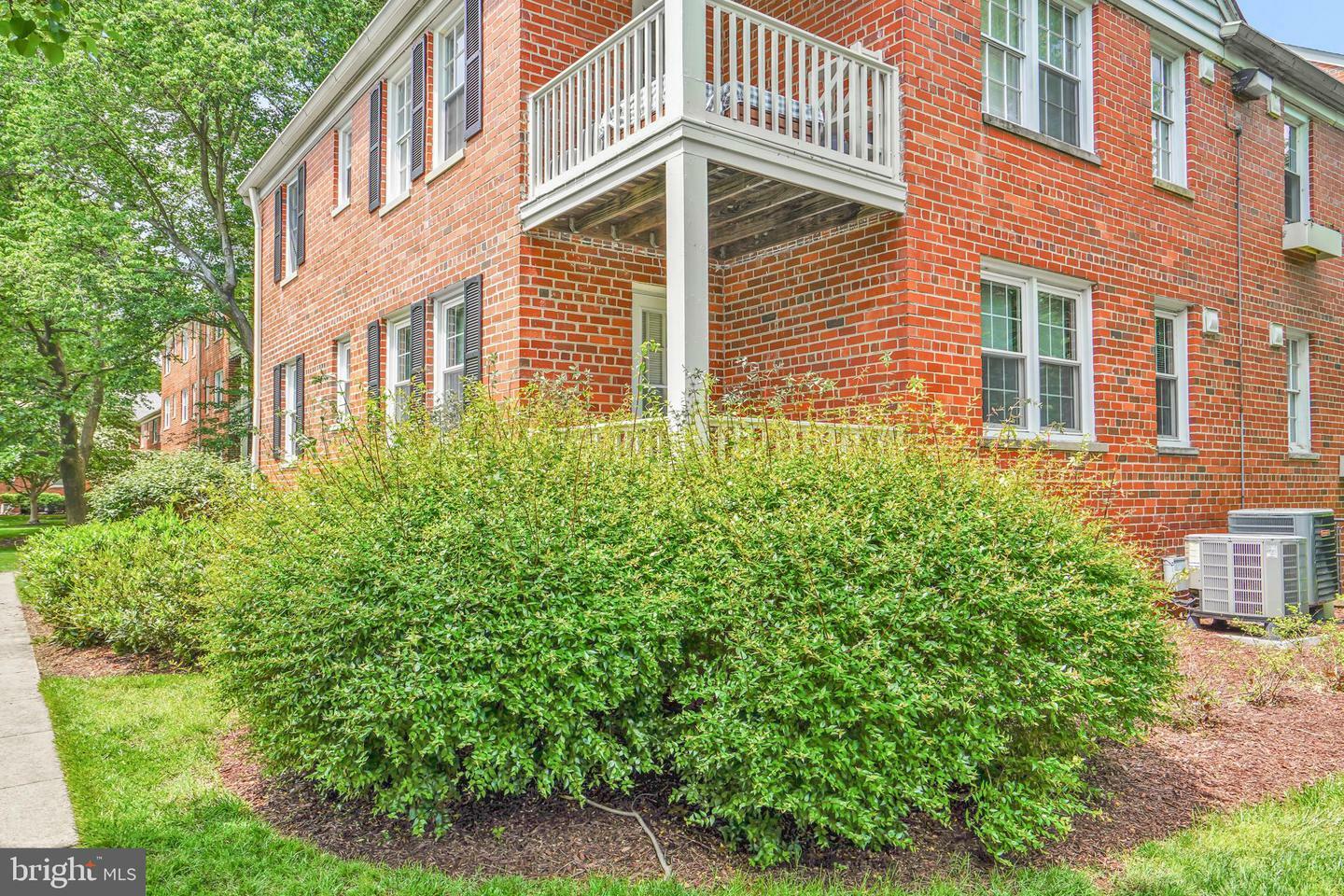 Property Photo: 6517 Potomac Avenue A2 VA 22307