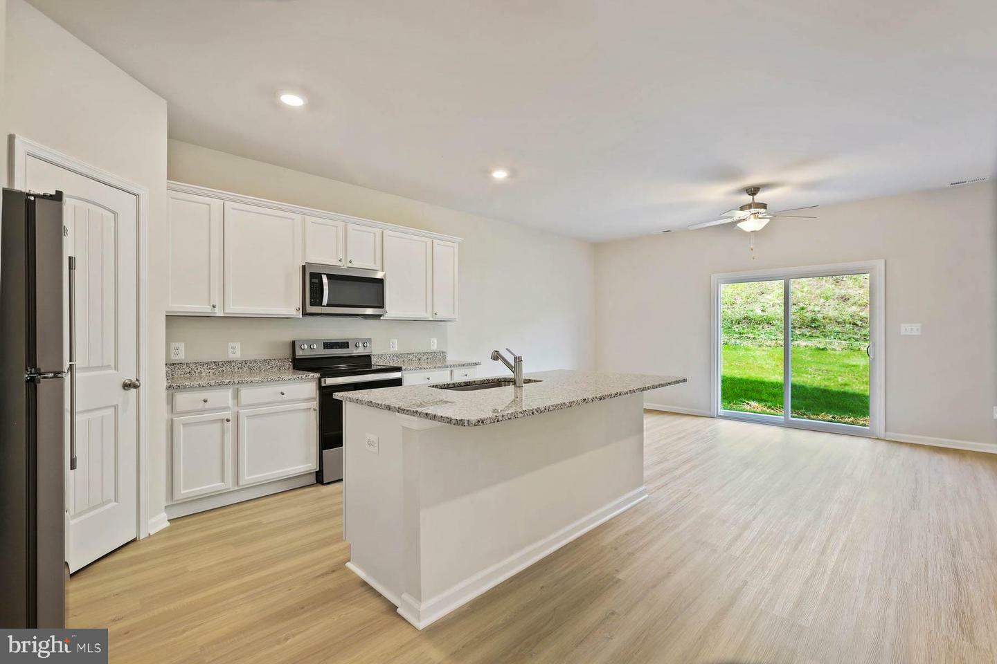 Property Photo: 74 Cramsford Street WV 25419