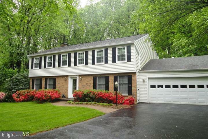 Property Photo: 12246 Westwood Hills Drive VA 20171