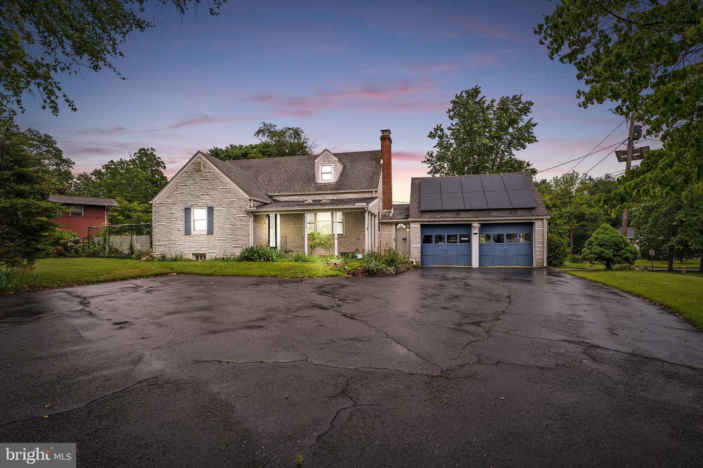 Property Photo: 1010 Hampton Drive NJ 08060