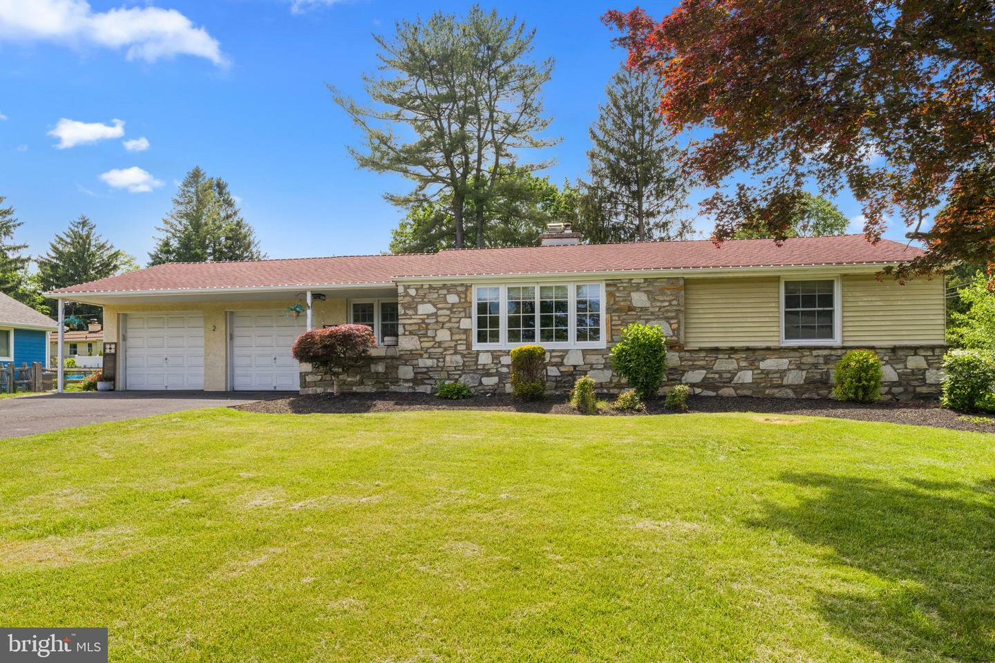 Property Photo: 2 Brook Lane PA 19067