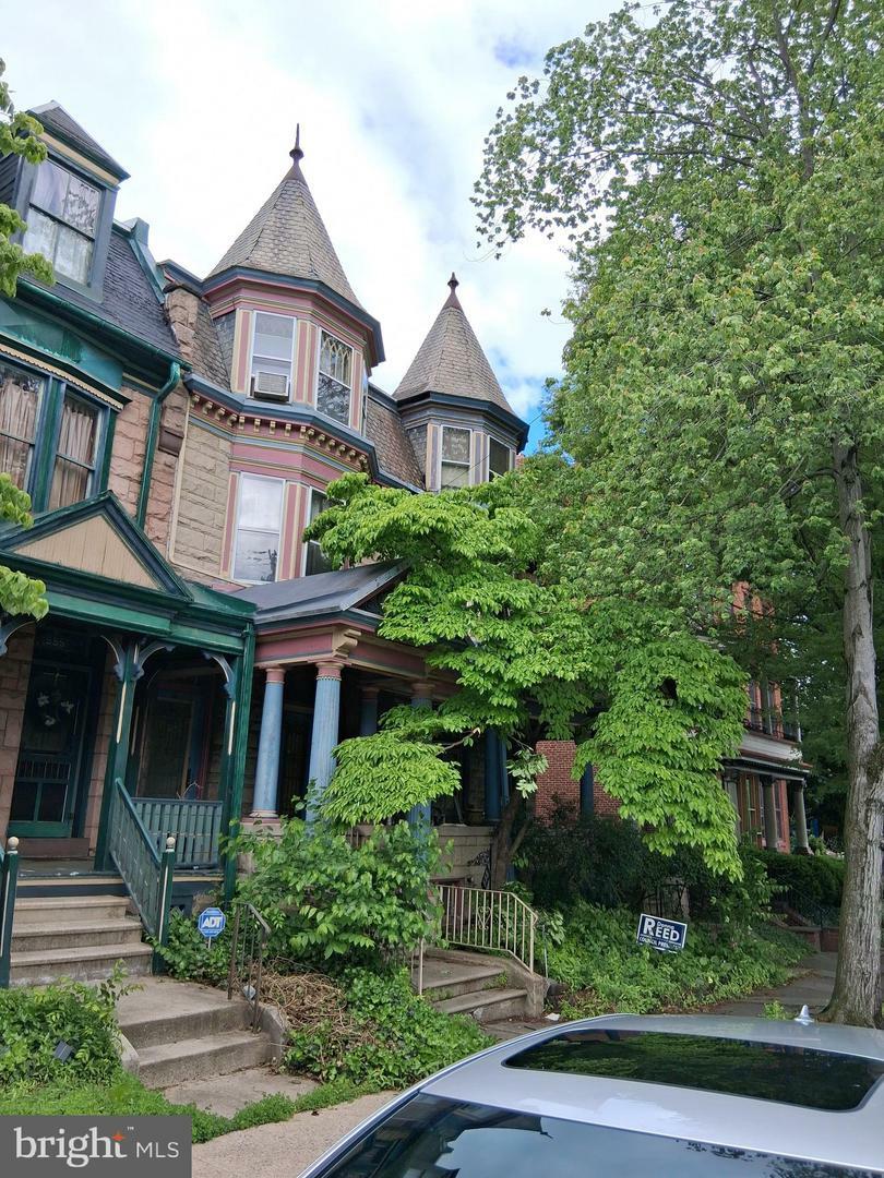 Property Photo: 553 Centre Ave PA 19601